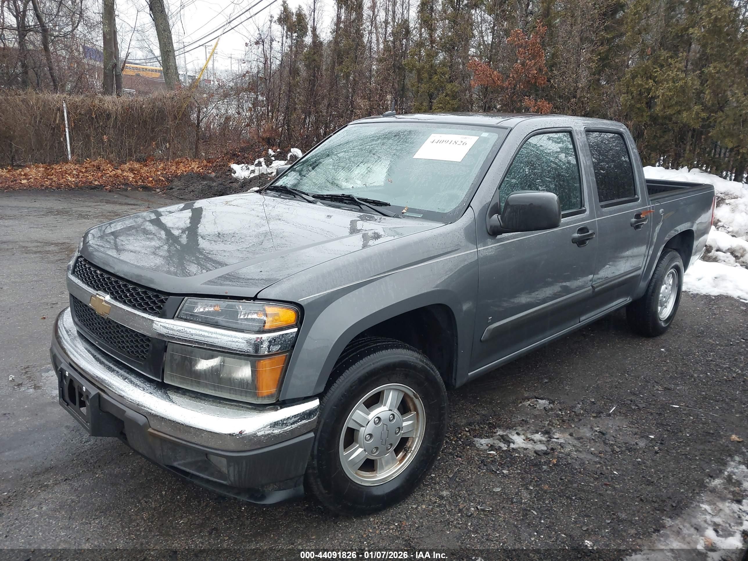 CHEVROLET COLORADO image 2