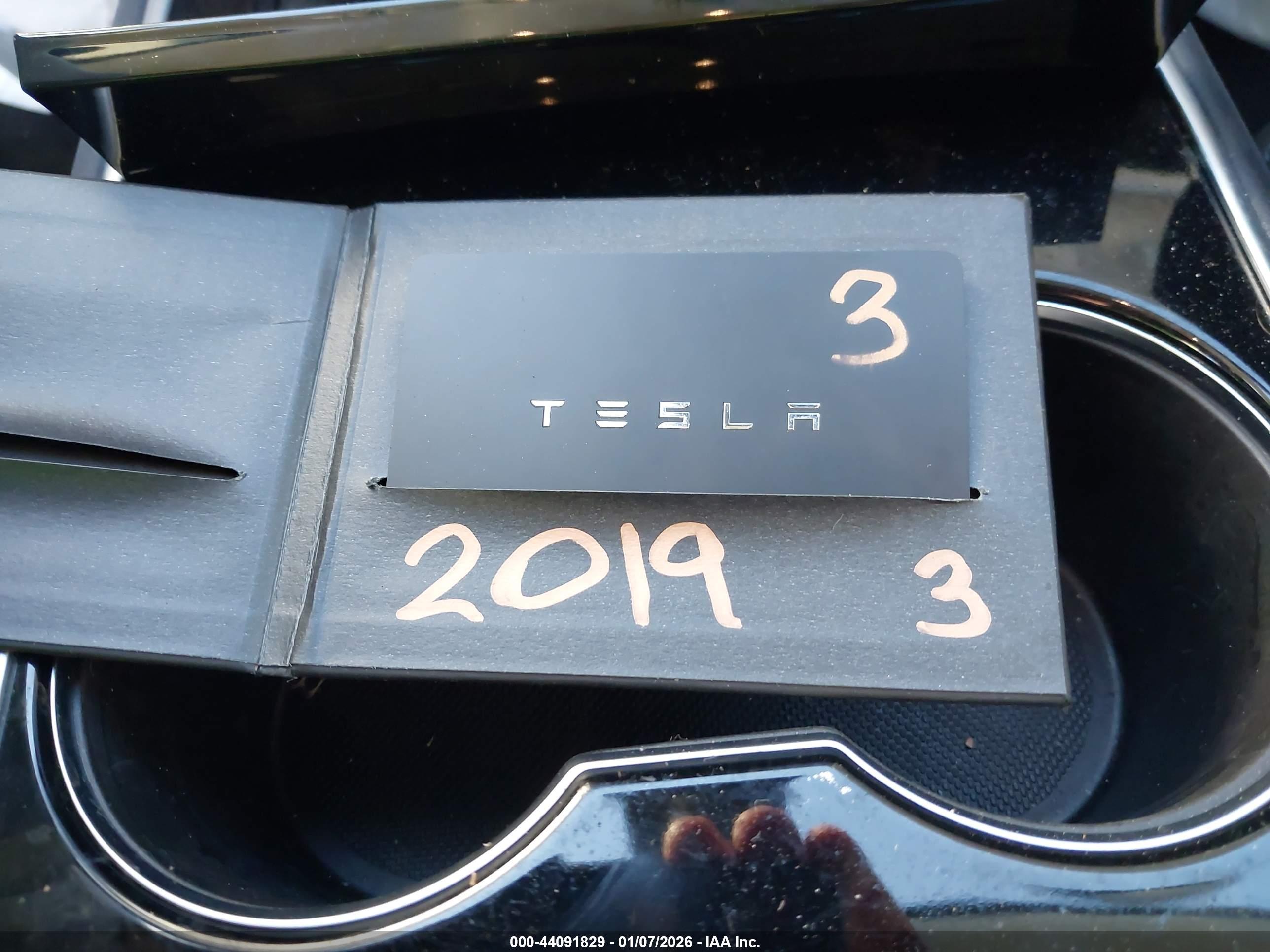 TESLA MODEL image 11