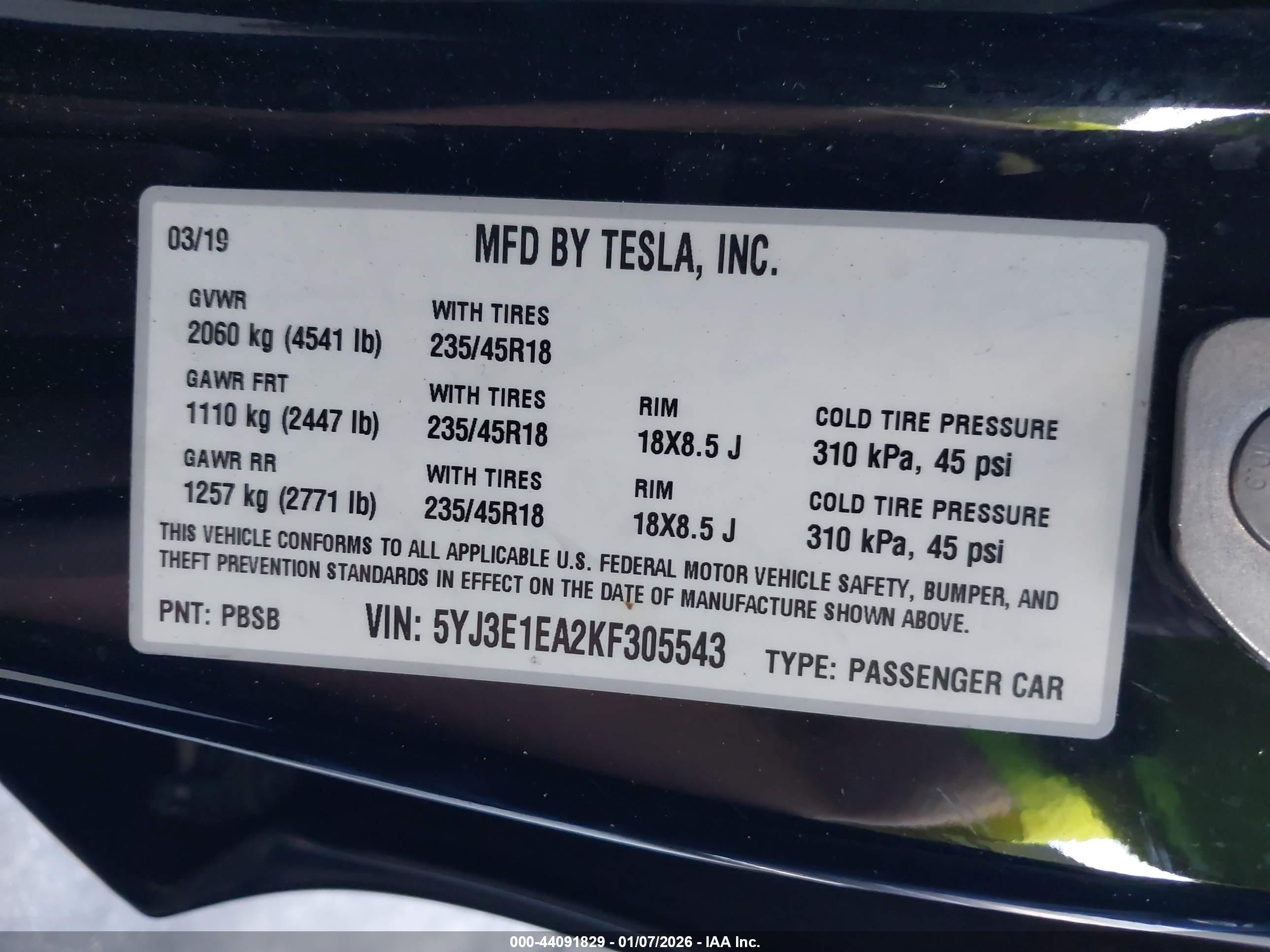 TESLA MODEL image 9