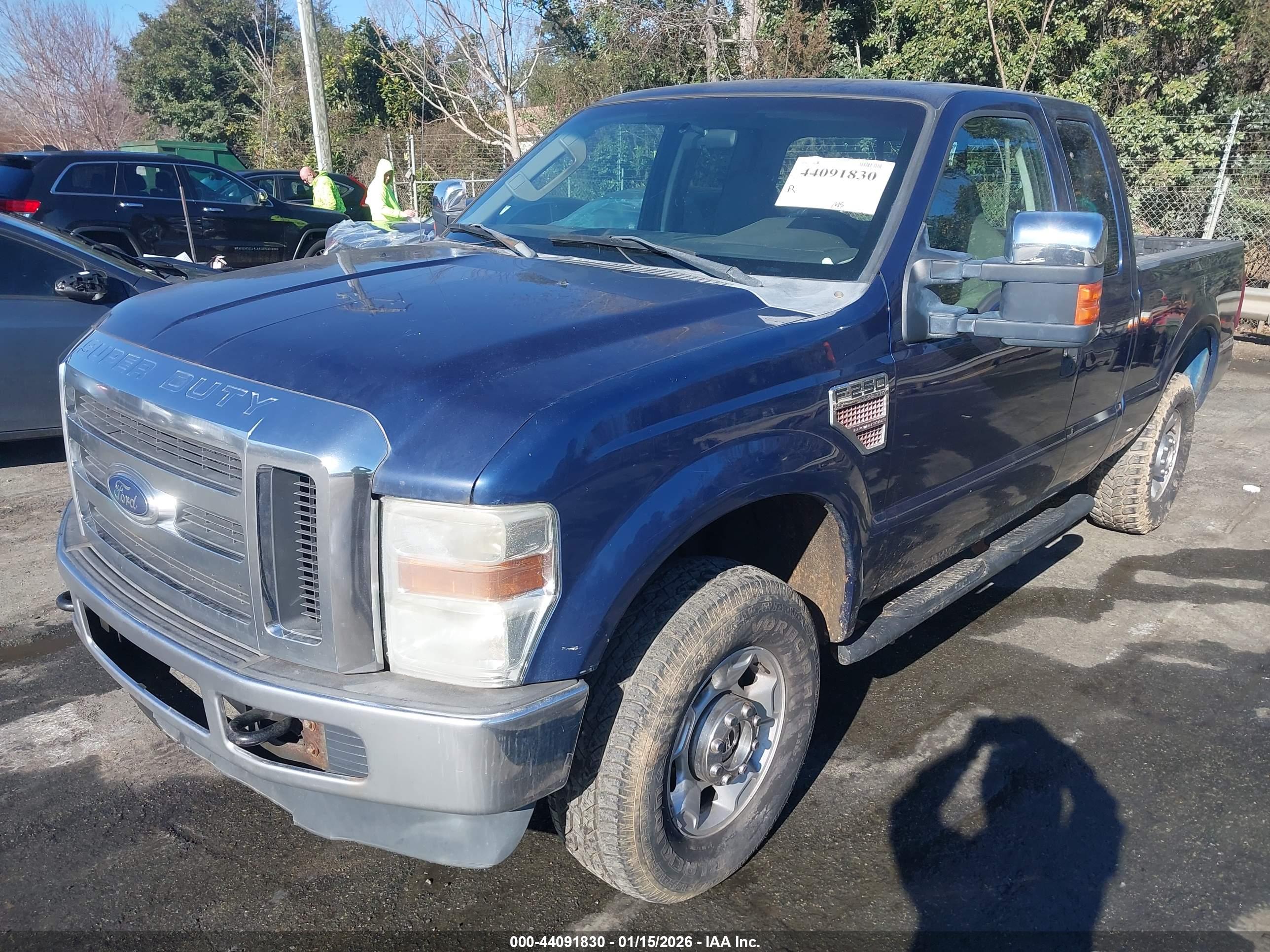 FORD F-250 image 2
