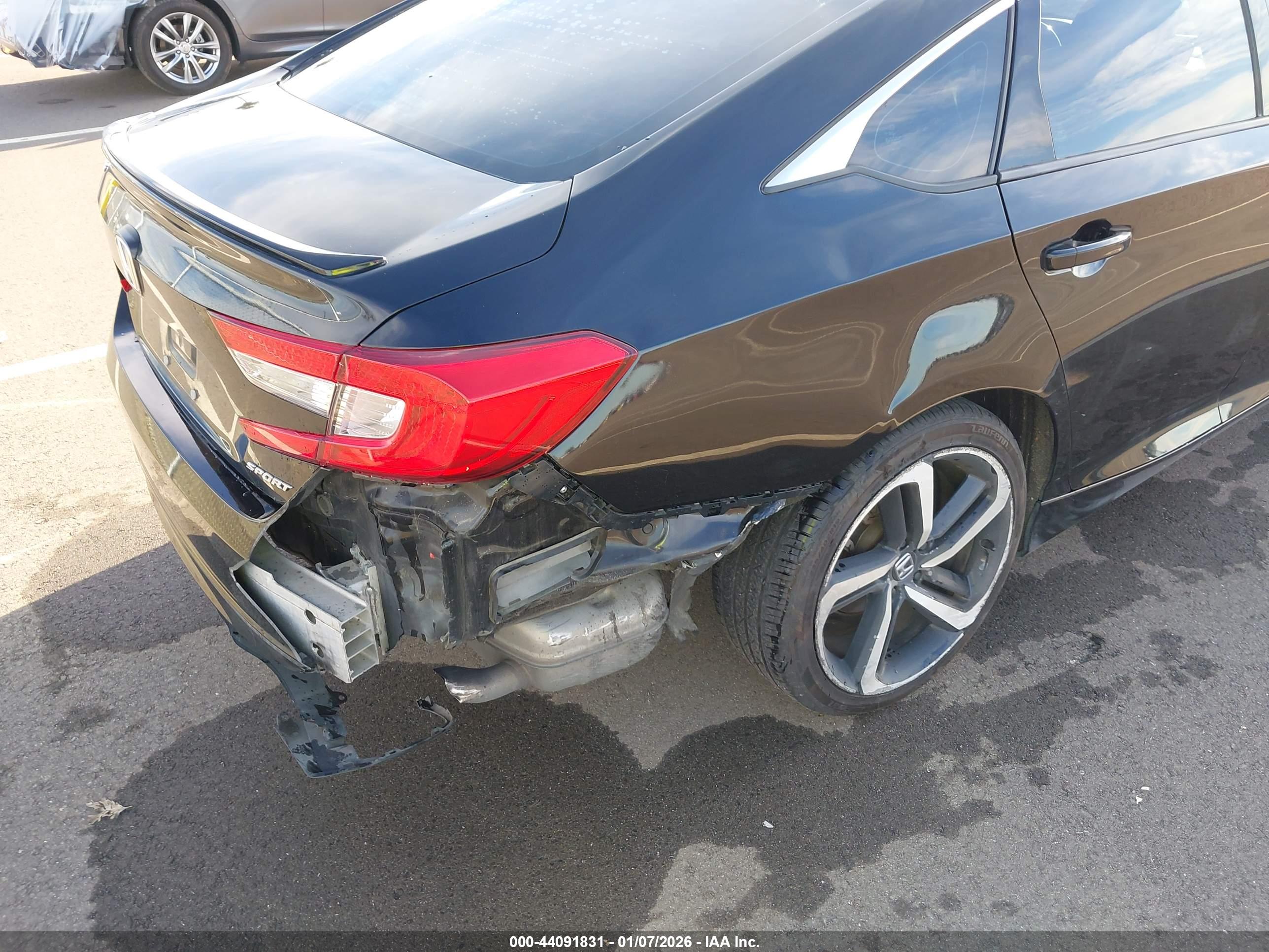 HONDA ACCORD image 6