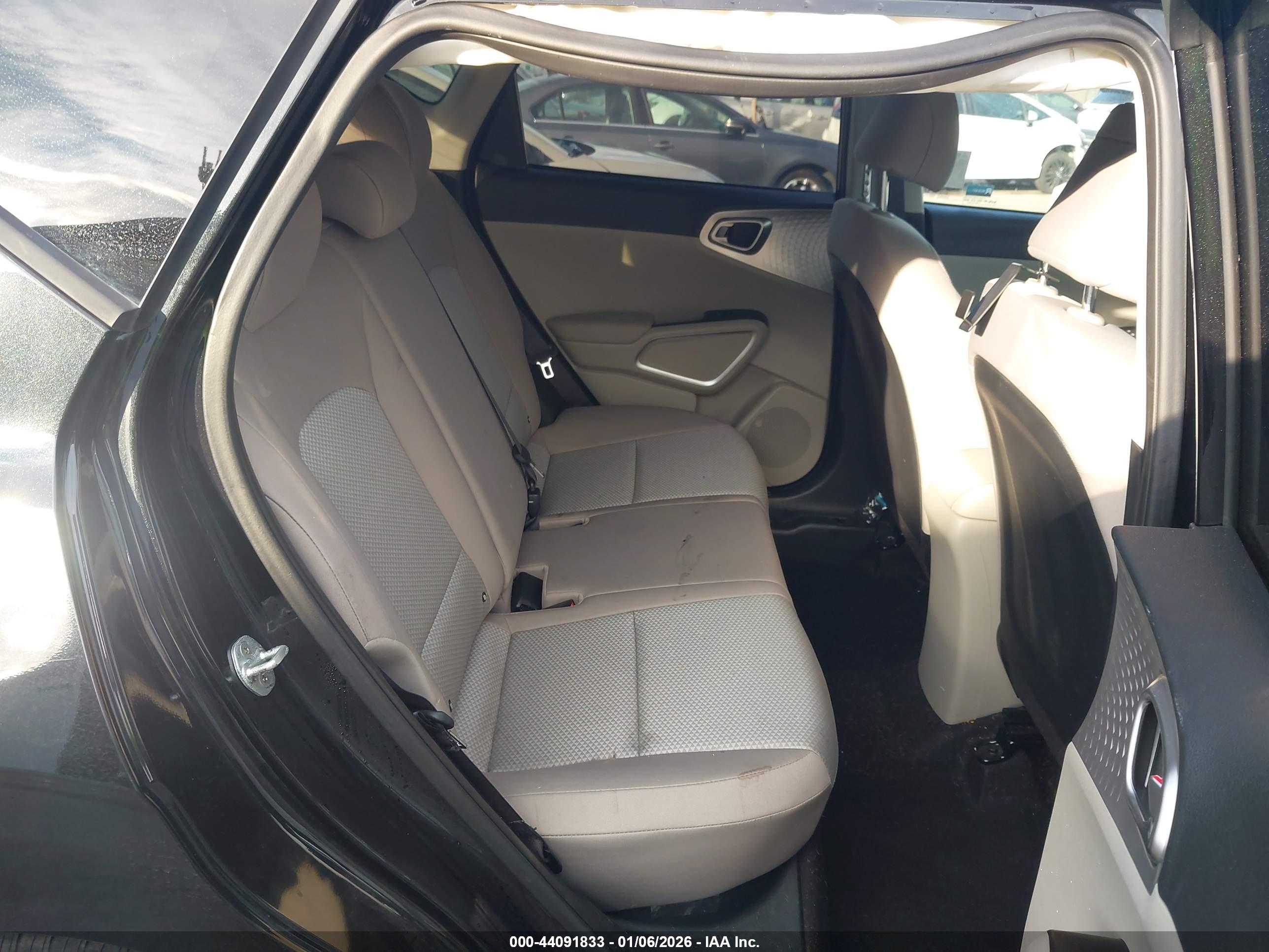 KIA SOUL image 8