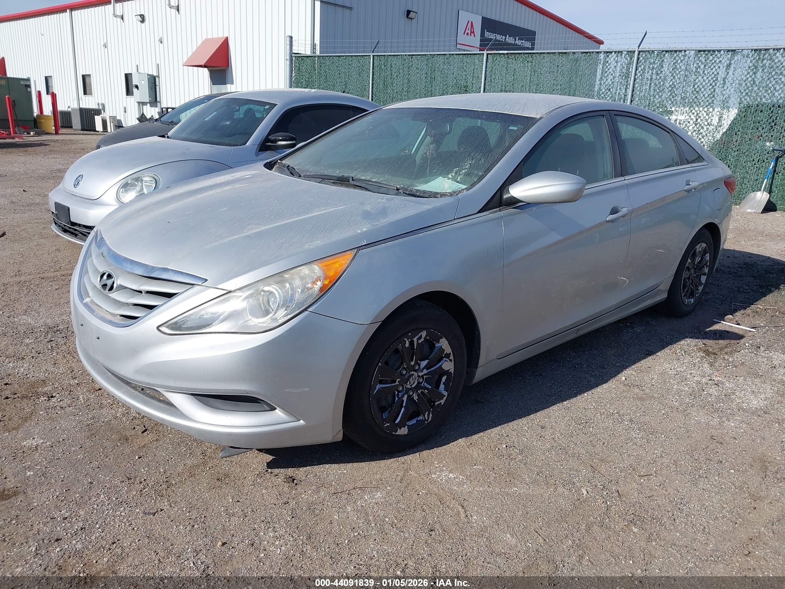 HYUNDAI SONATA image 2