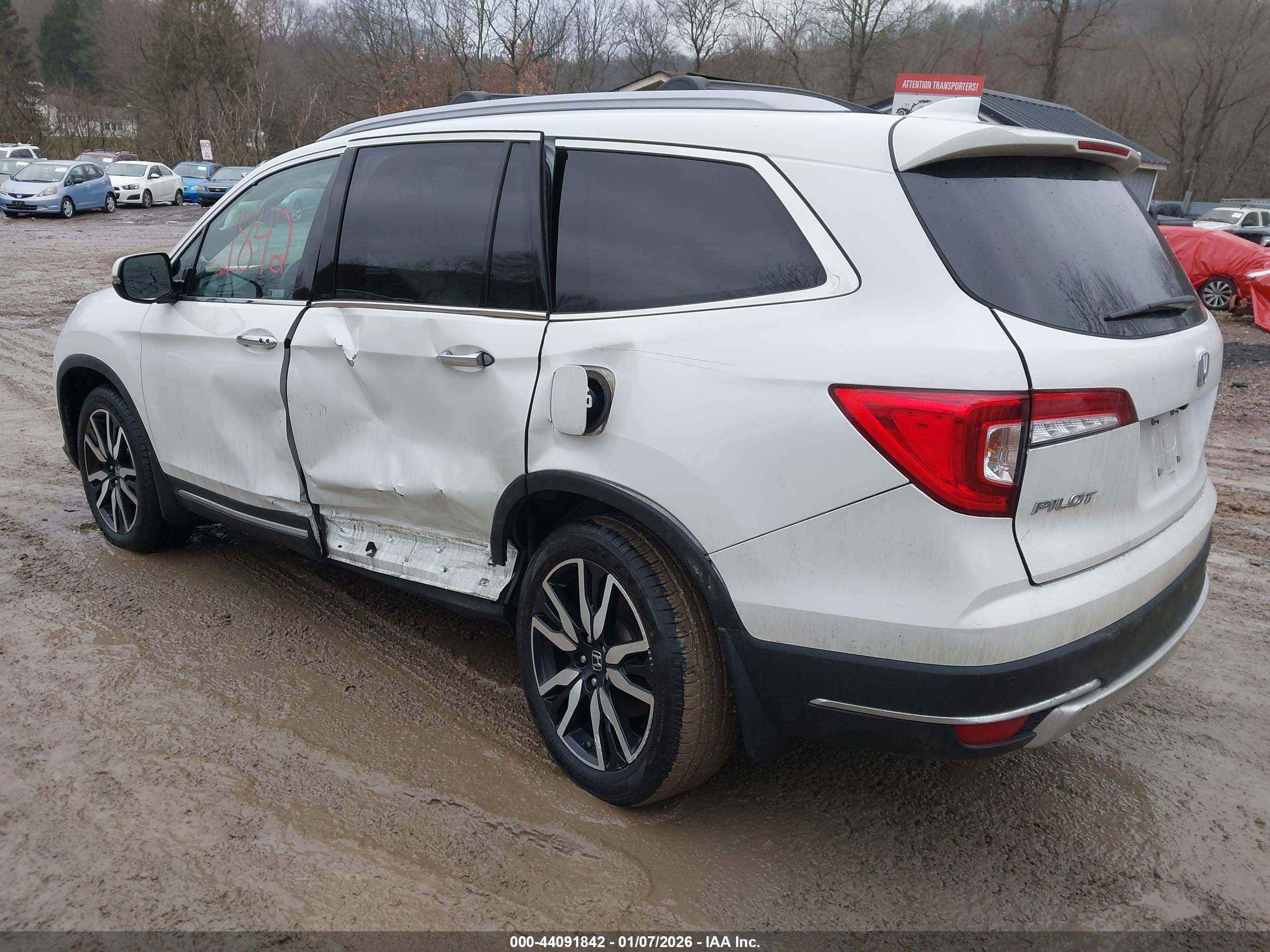 HONDA PILOT image 3