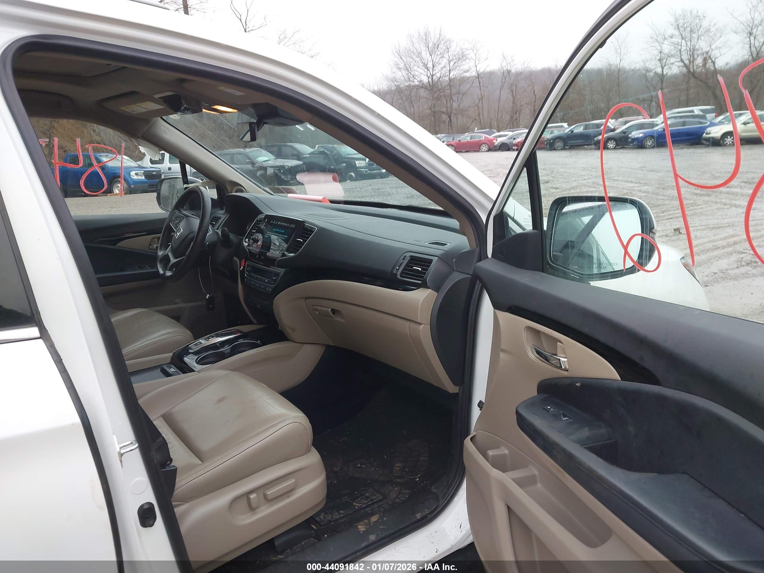 HONDA PILOT image 5
