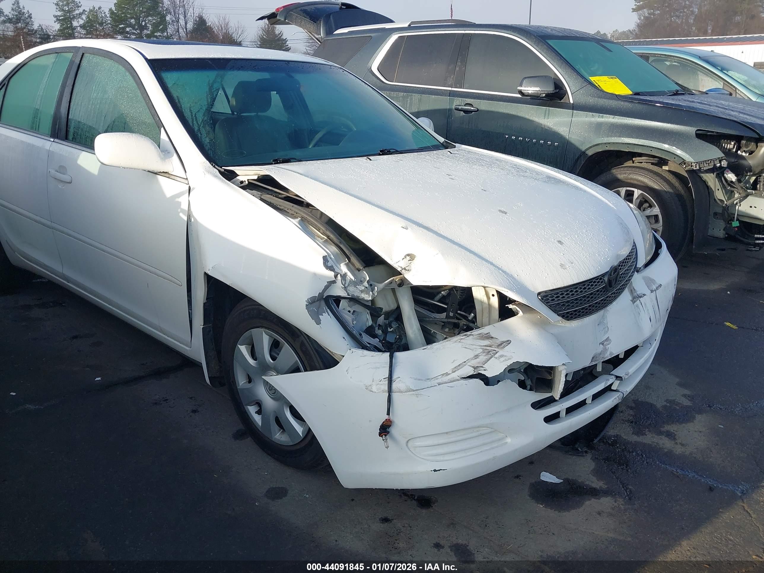 TOYOTA CAMRY image 6