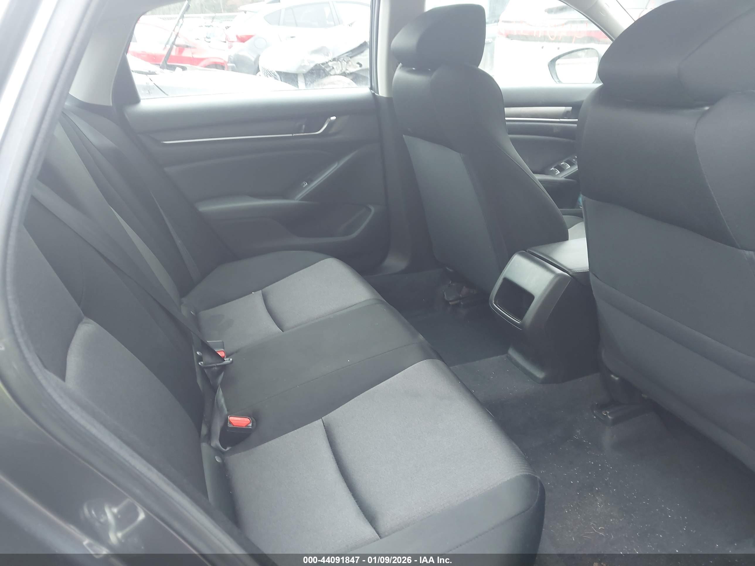 HONDA ACCORD image 8