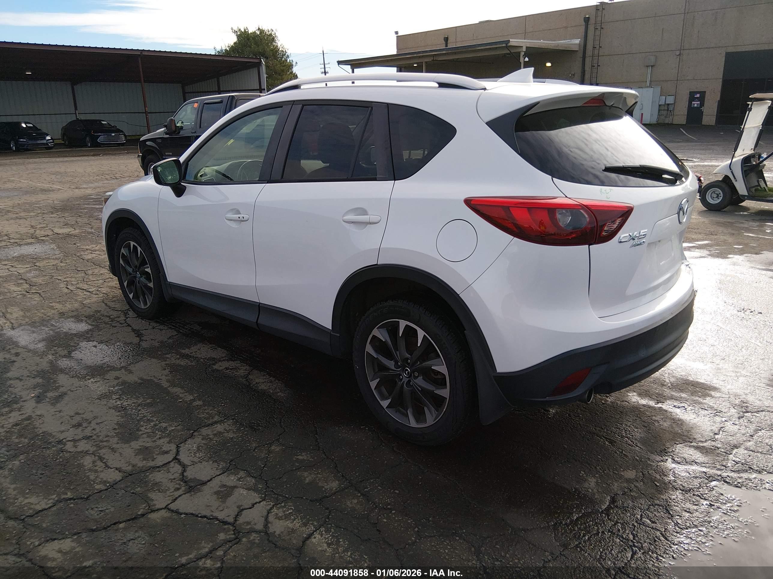 MAZDA CX-5 image 3