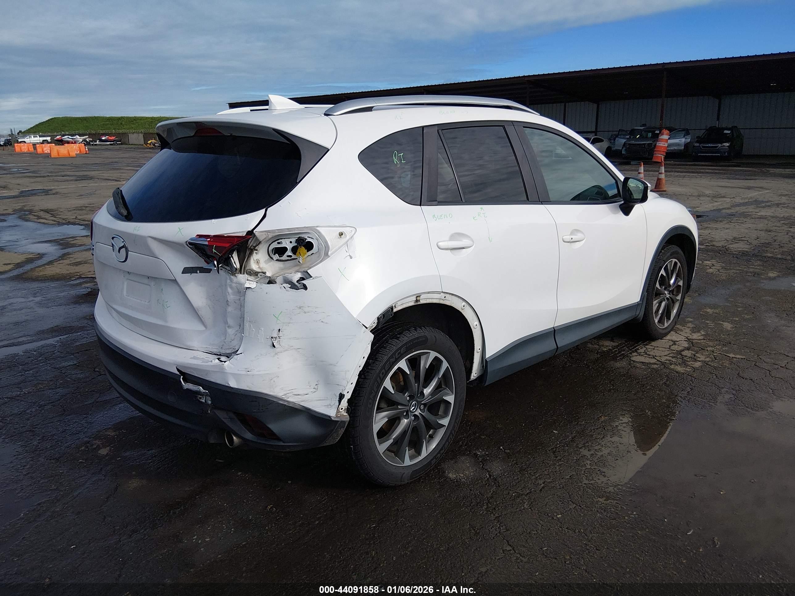 MAZDA CX-5 image 4