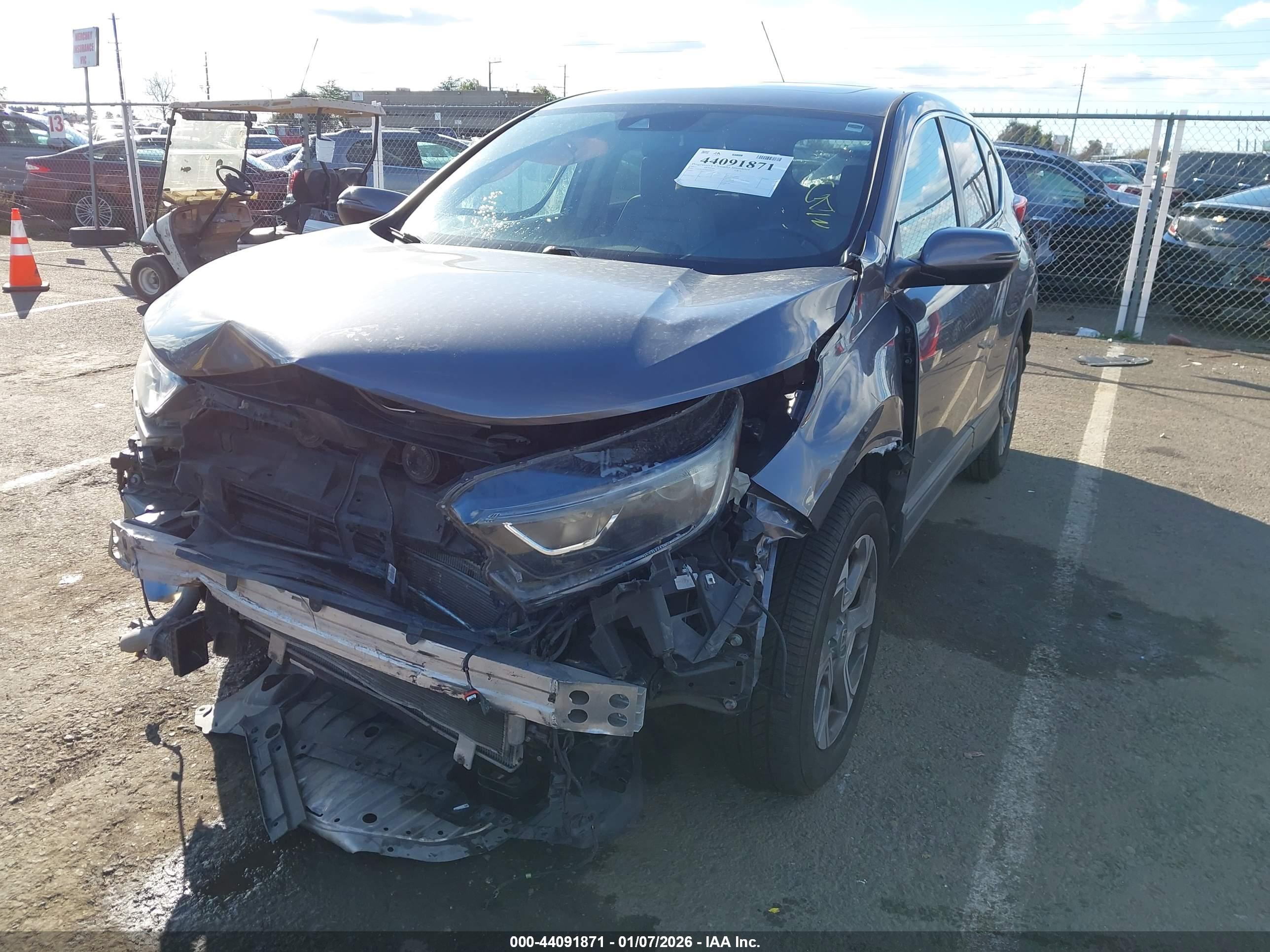 HONDA CR-V image 2