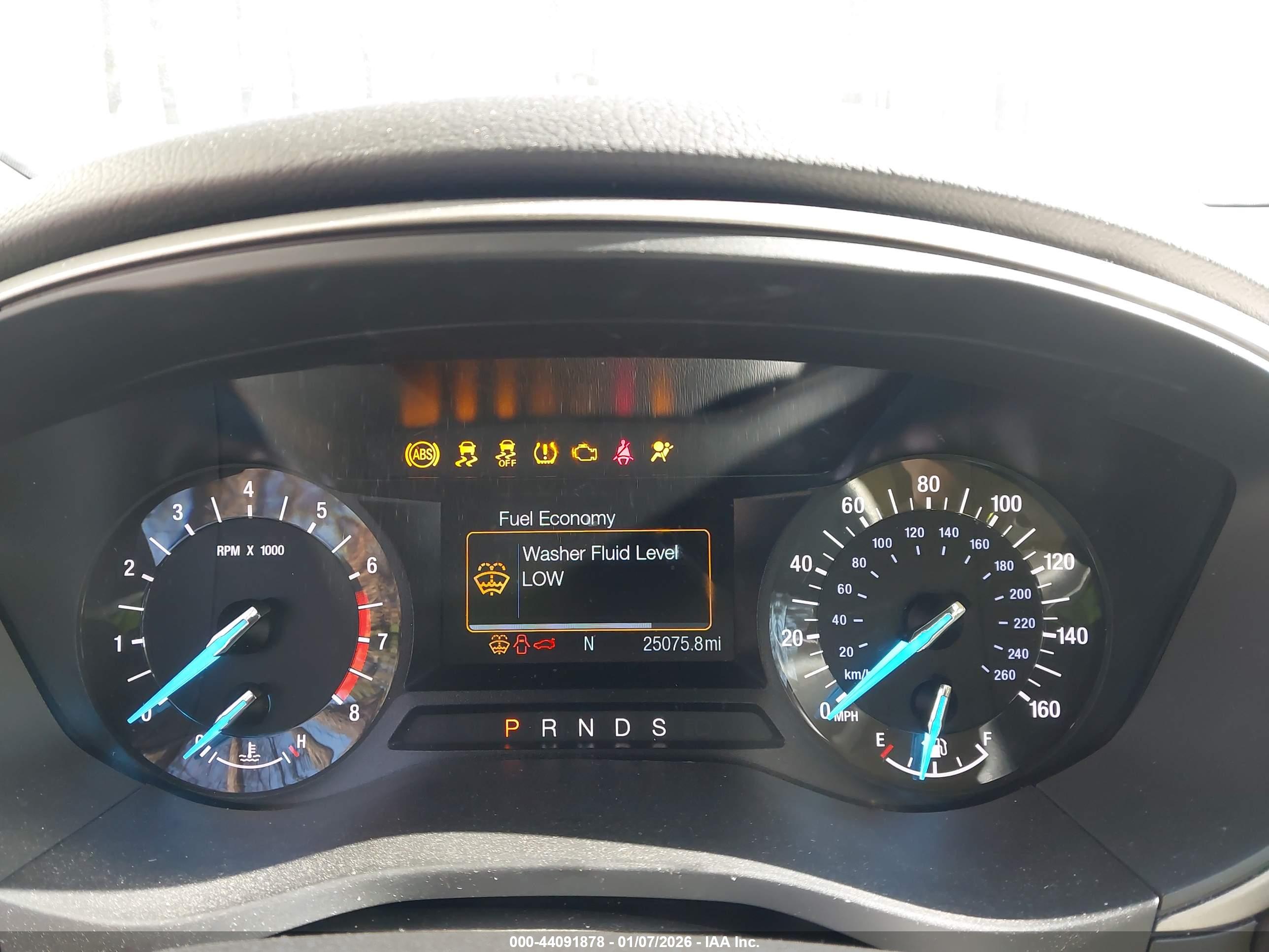 FORD FUSION image 7