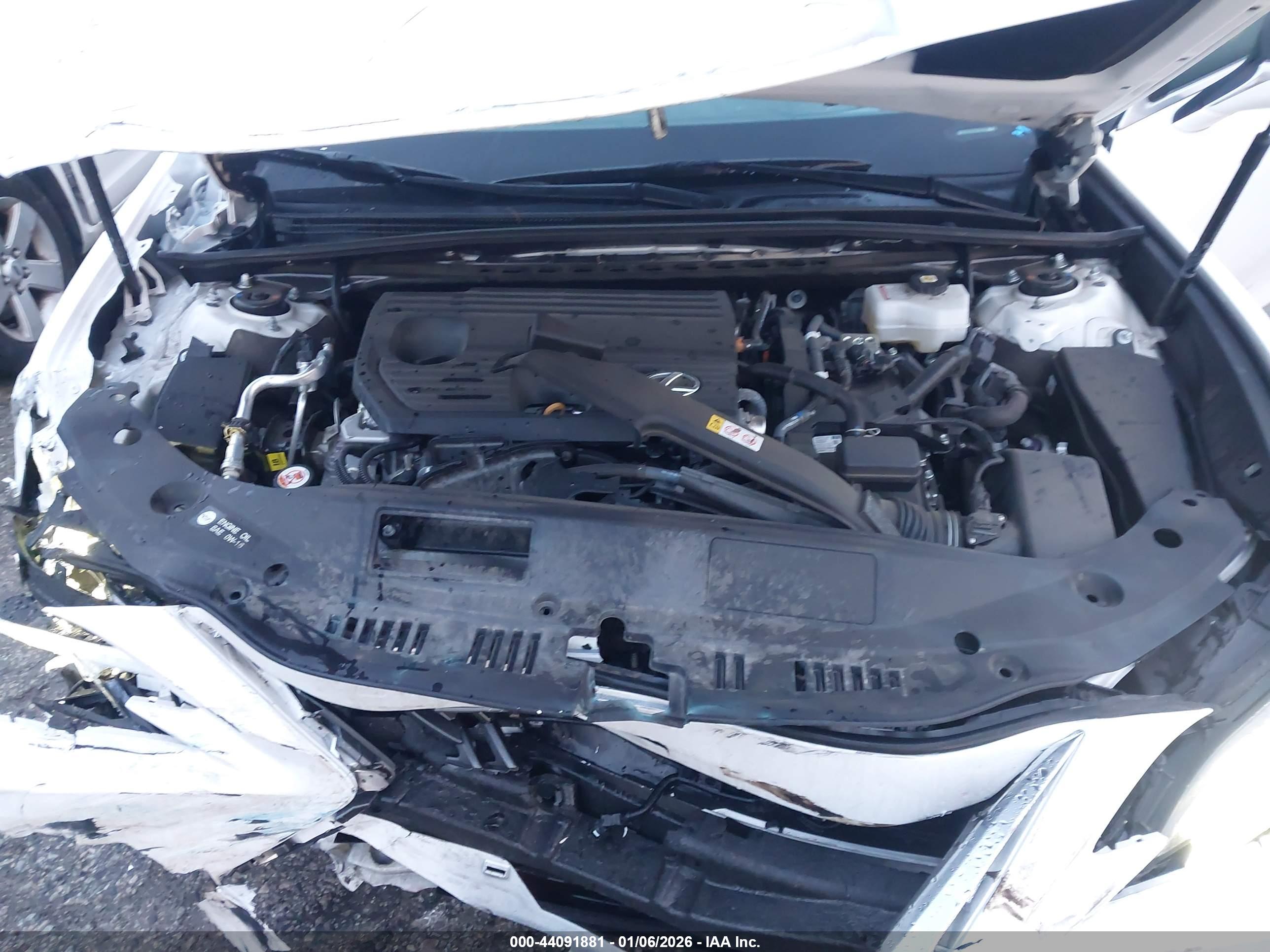 LEXUS ES image 10