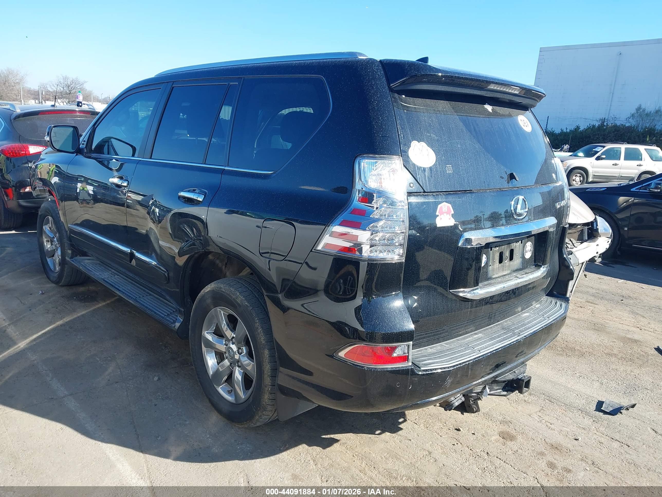 LEXUS GX image 3