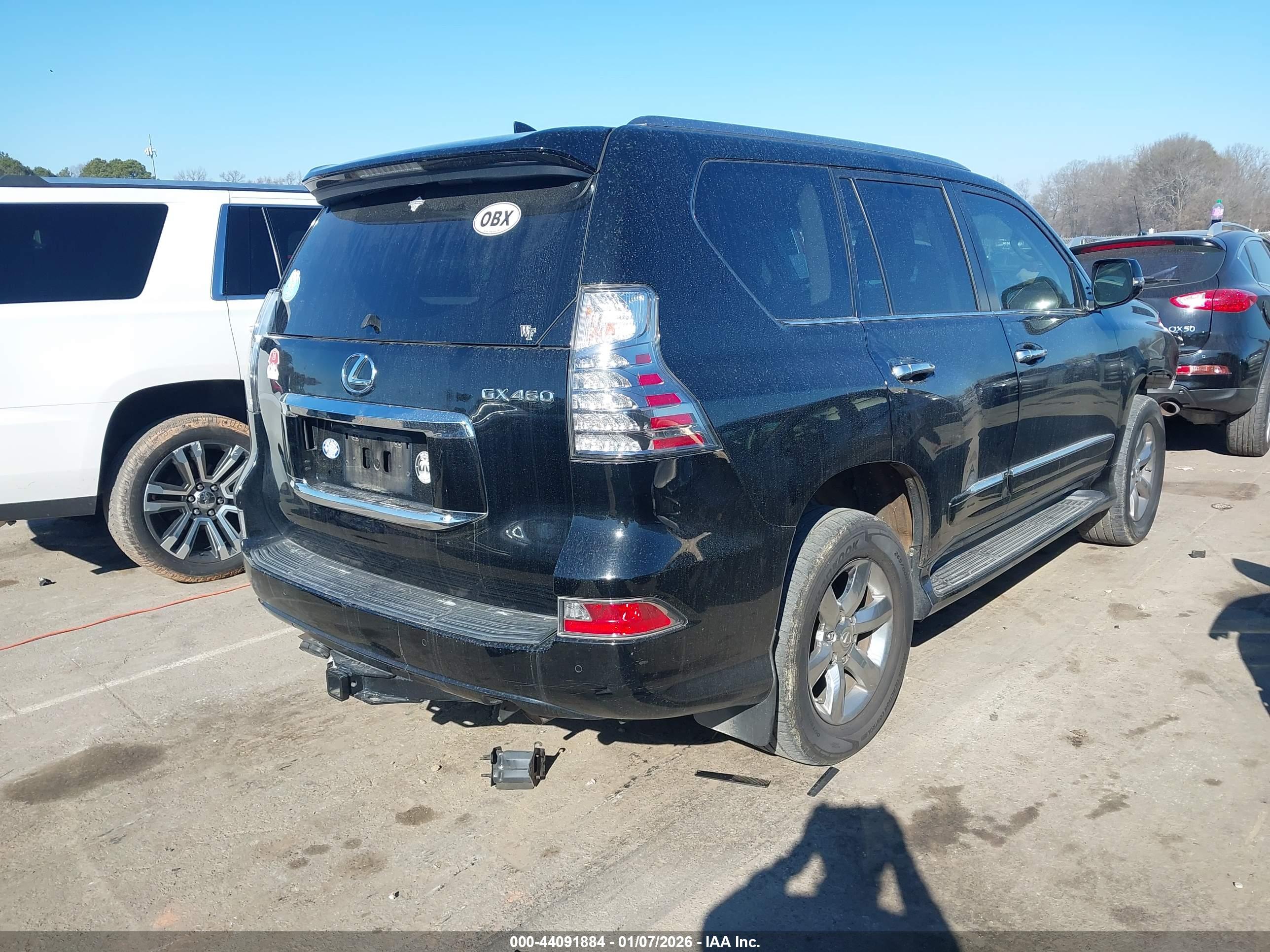 LEXUS GX image 4