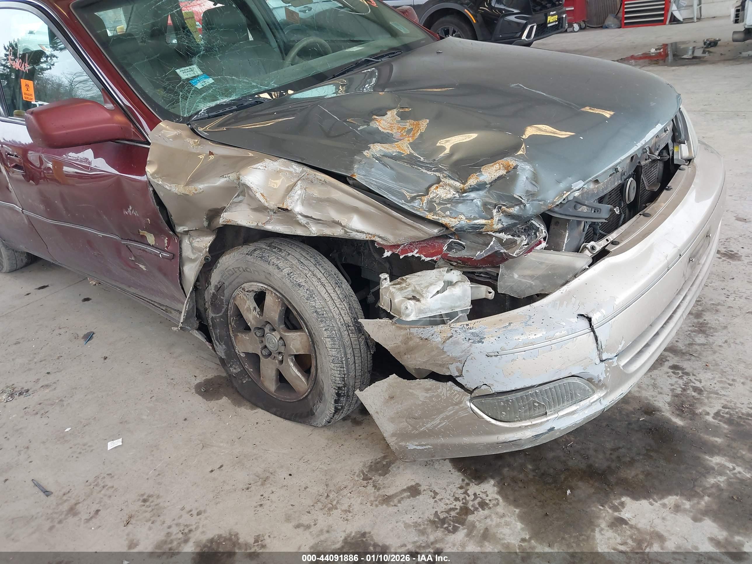 TOYOTA AVALON image 6