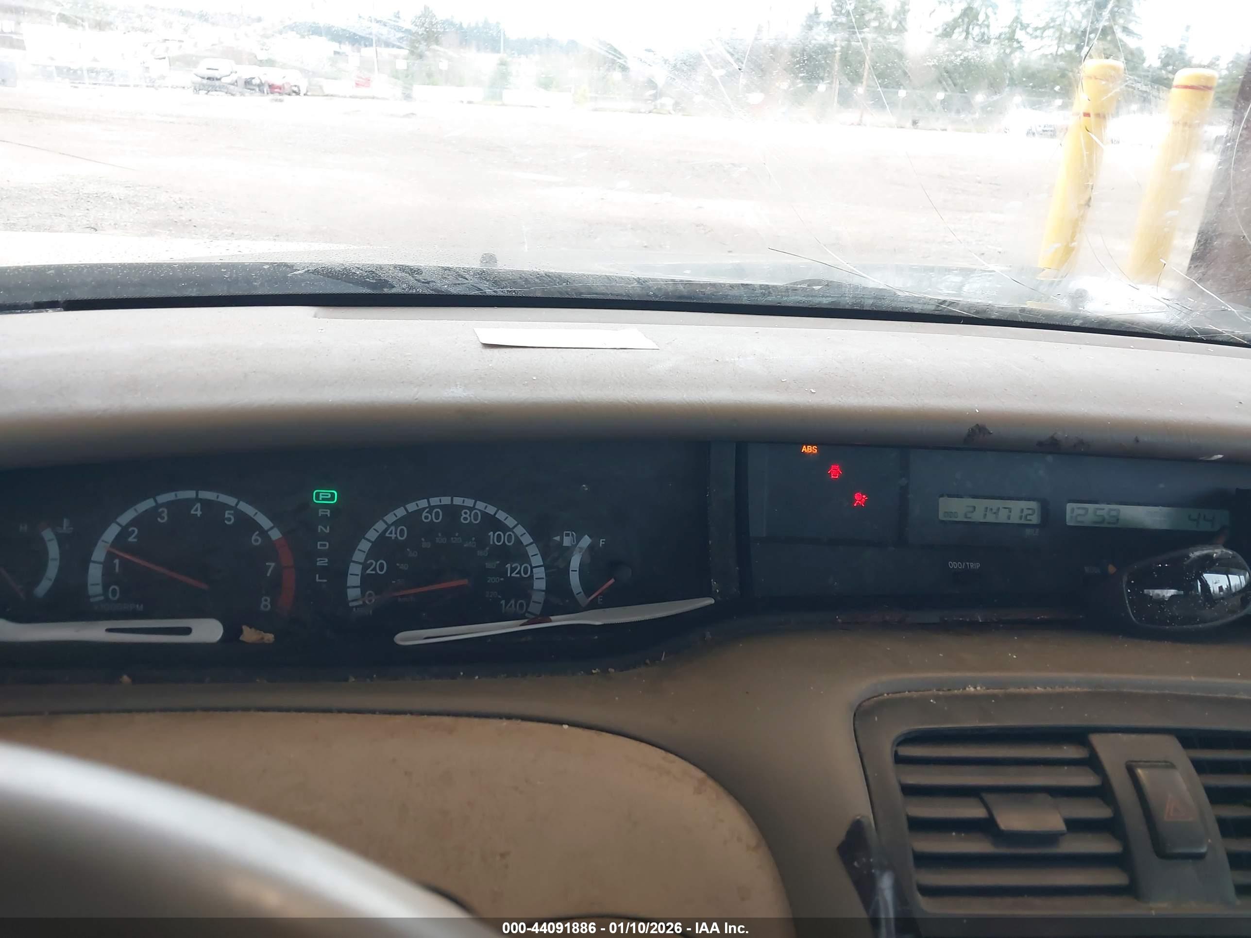 TOYOTA AVALON image 7