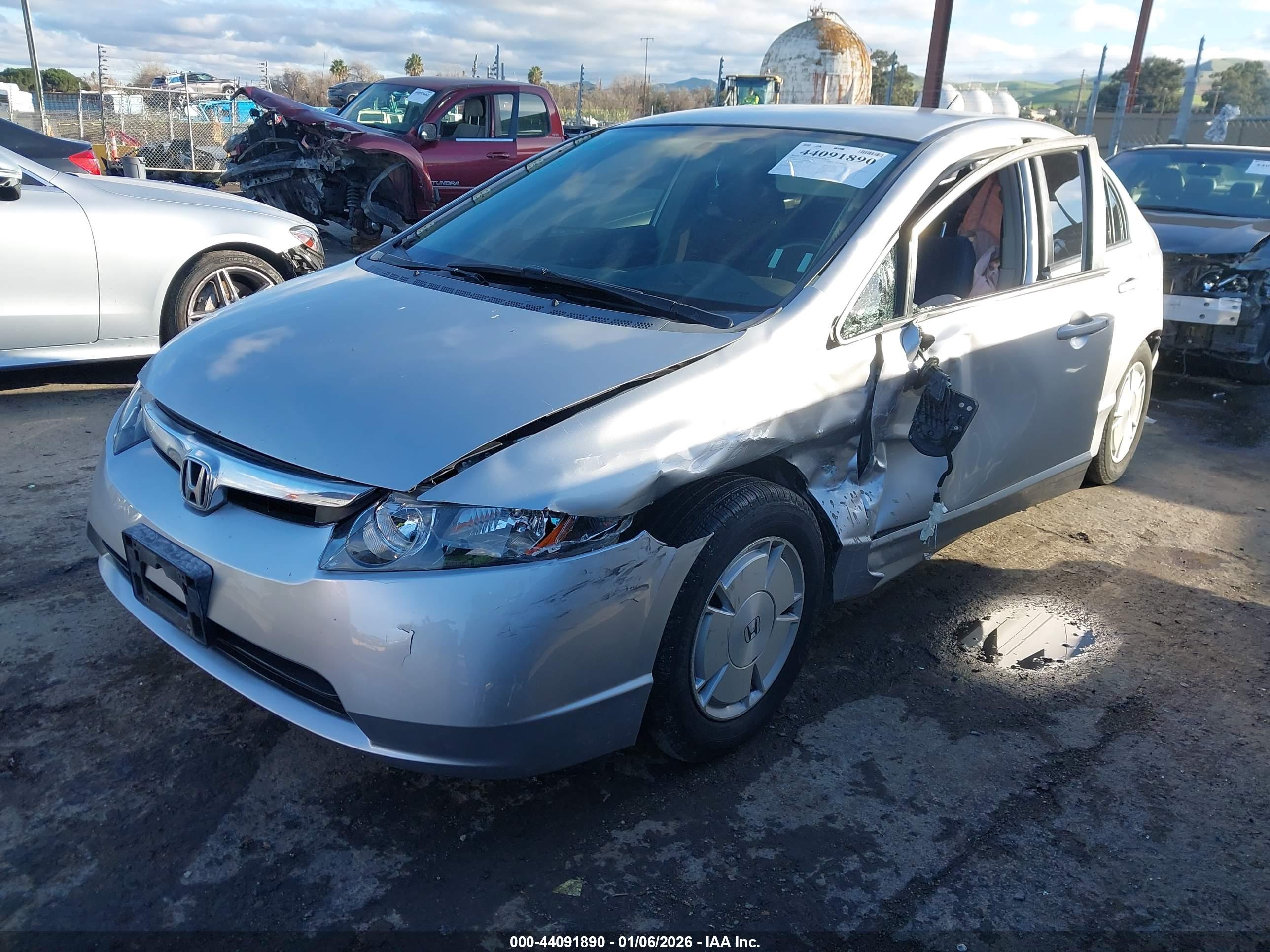 HONDA CIVIC image 2