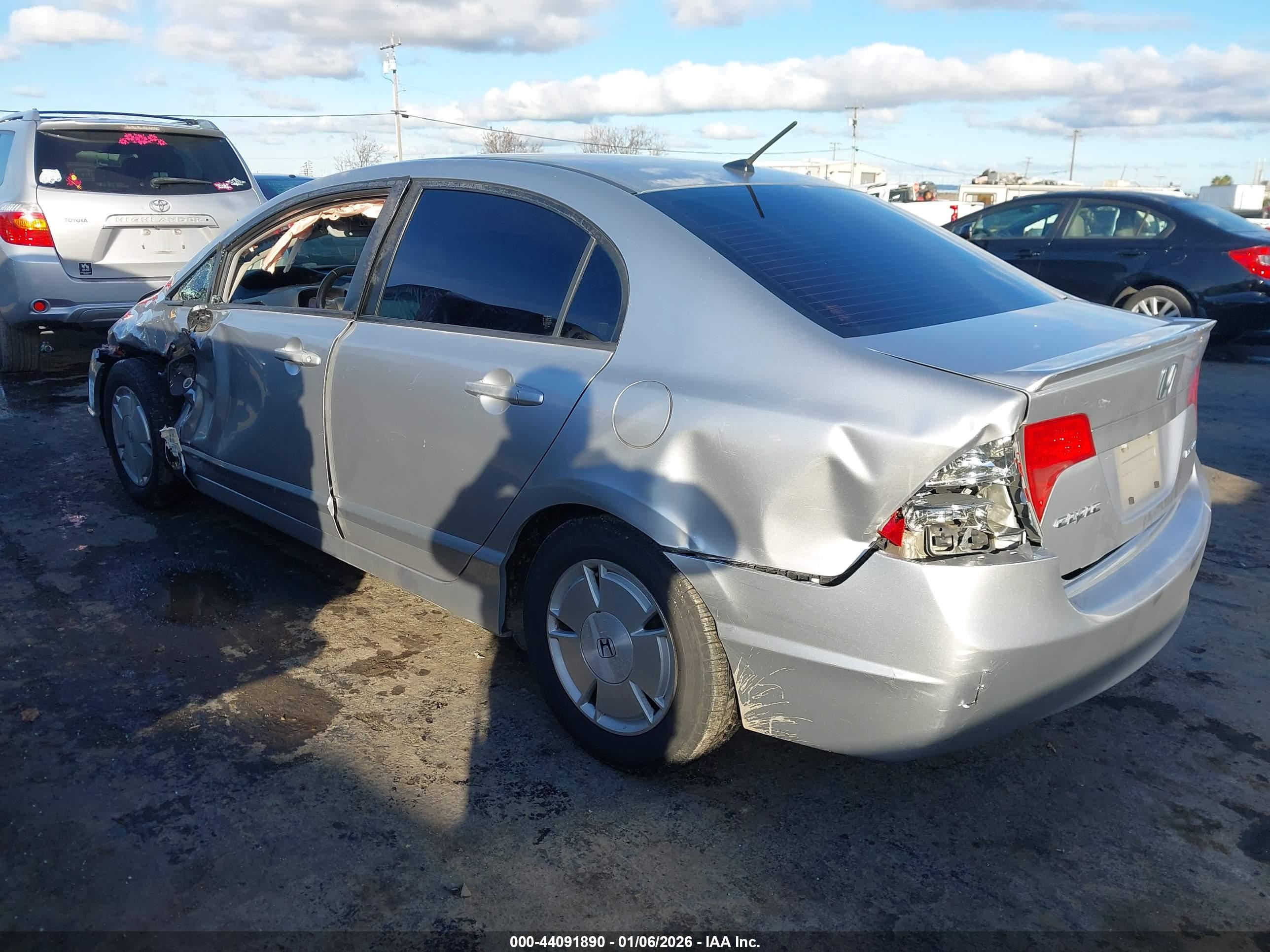 HONDA CIVIC image 3