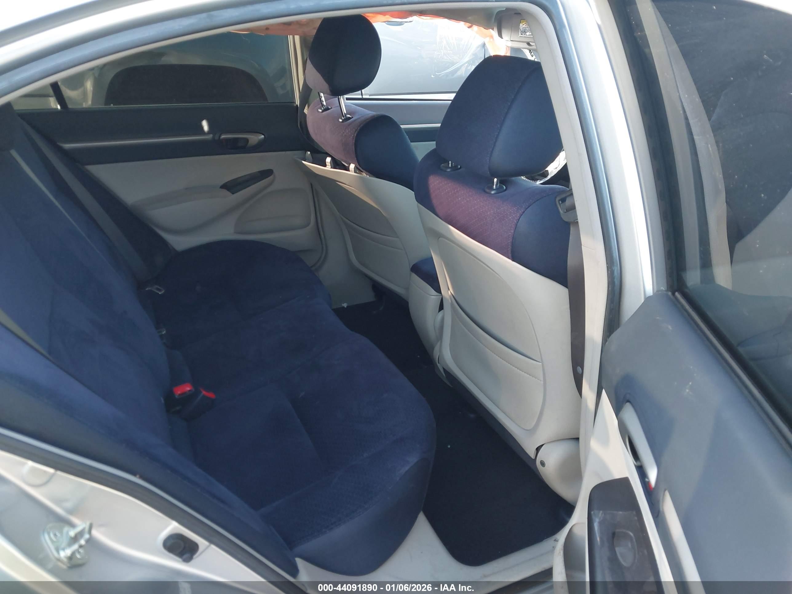HONDA CIVIC image 8