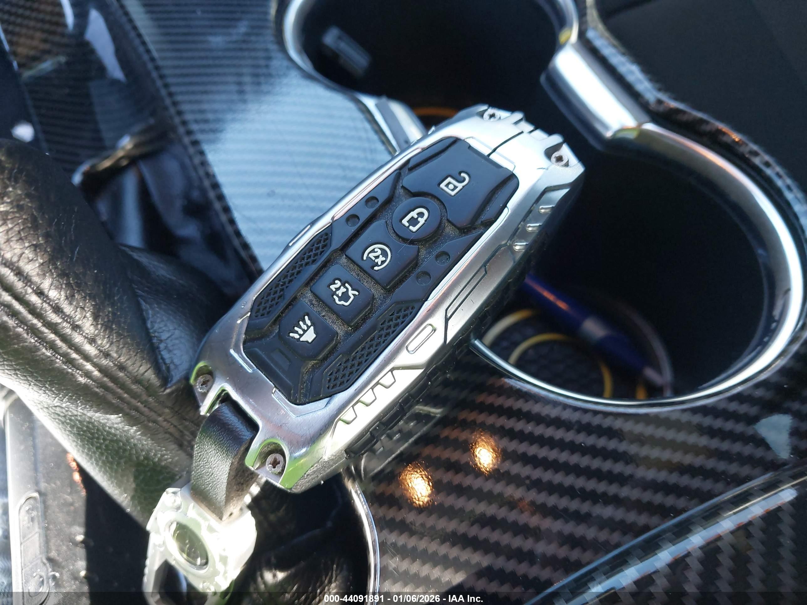 FORD MUSTANG image 11