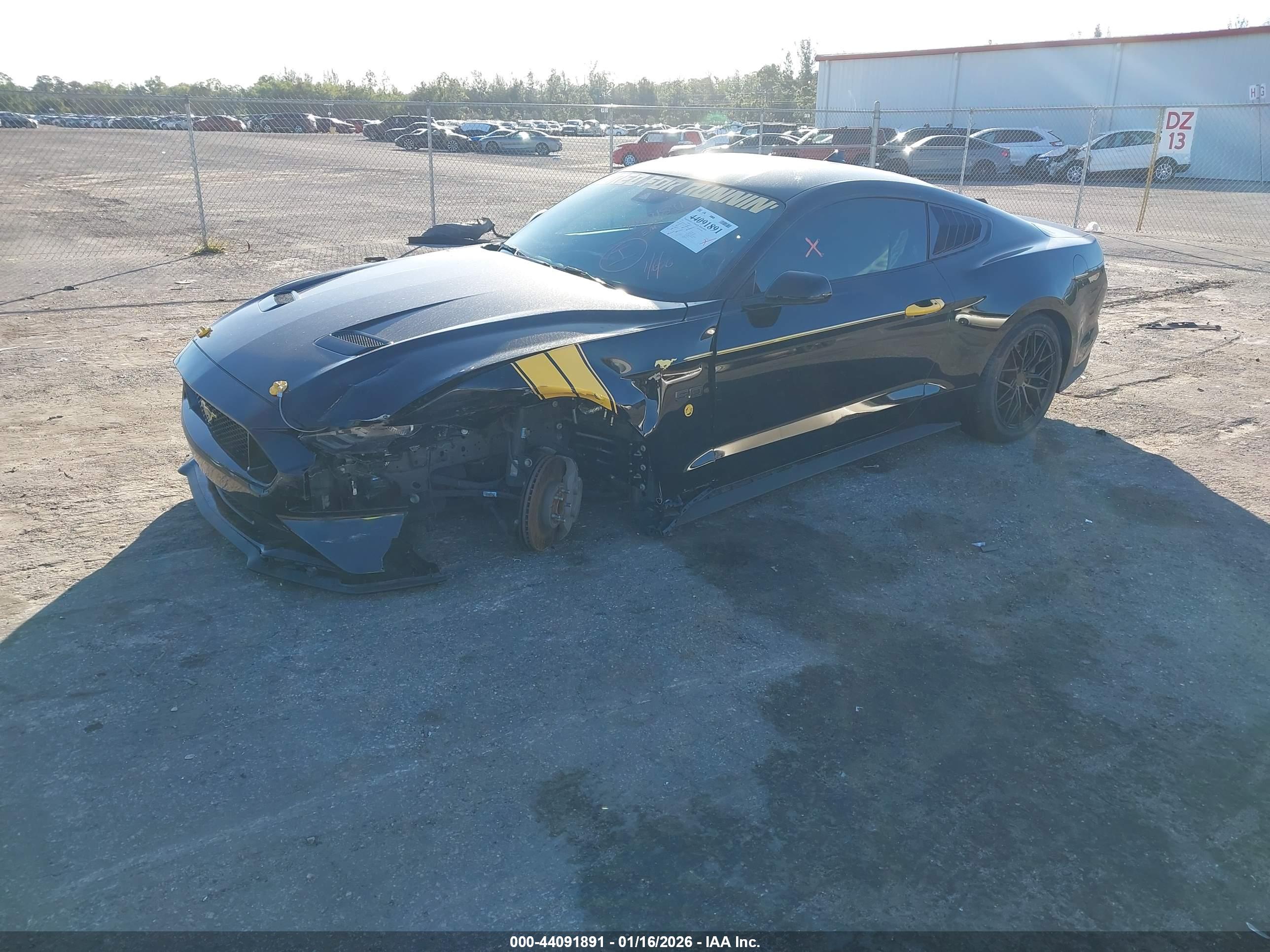 FORD MUSTANG image 2