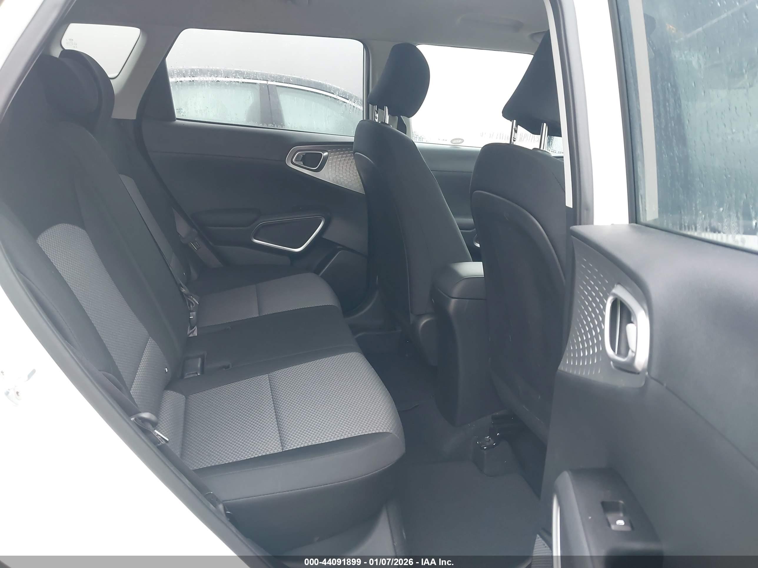 KIA SOUL image 8