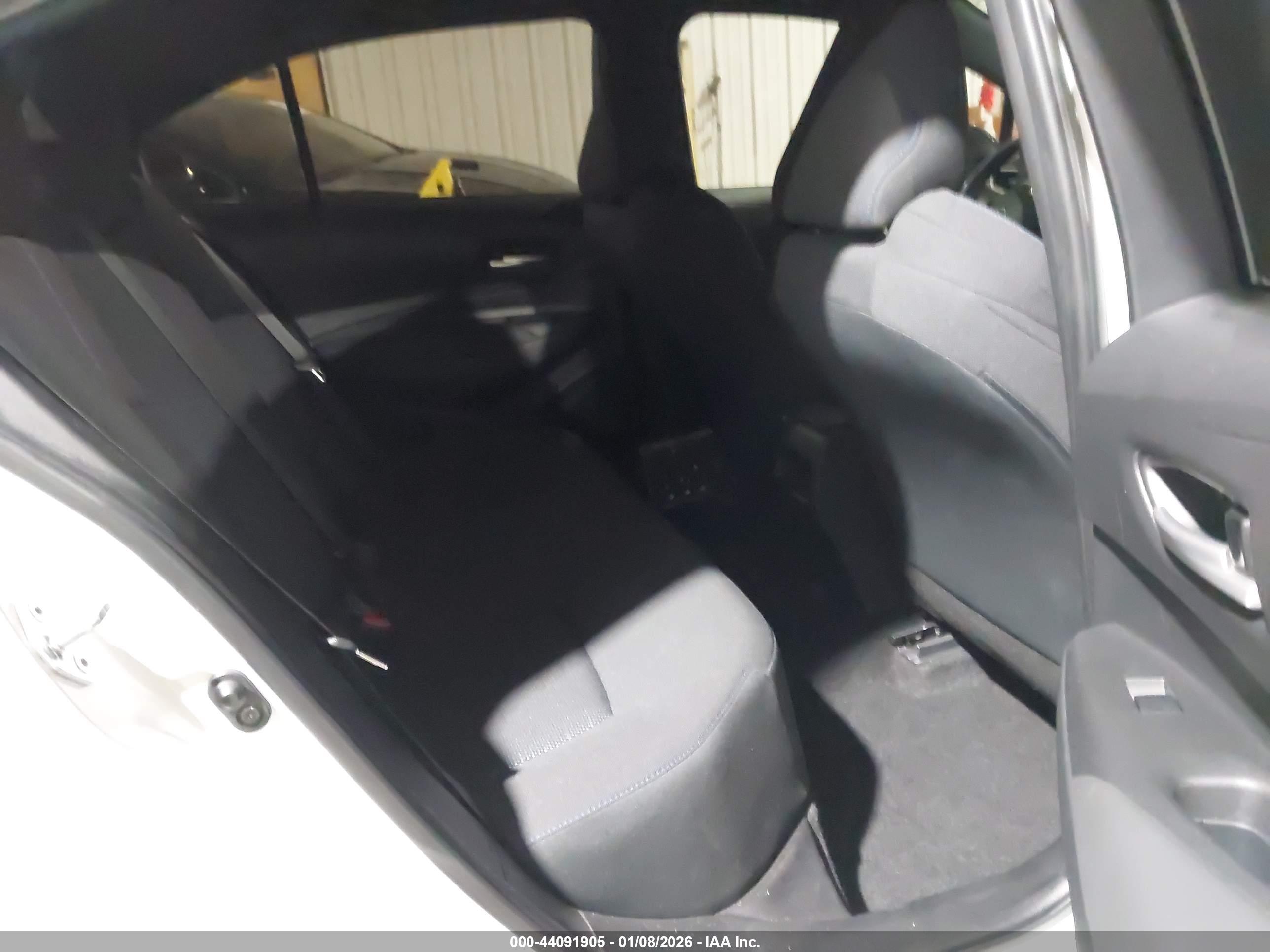 TOYOTA COROLLA image 8