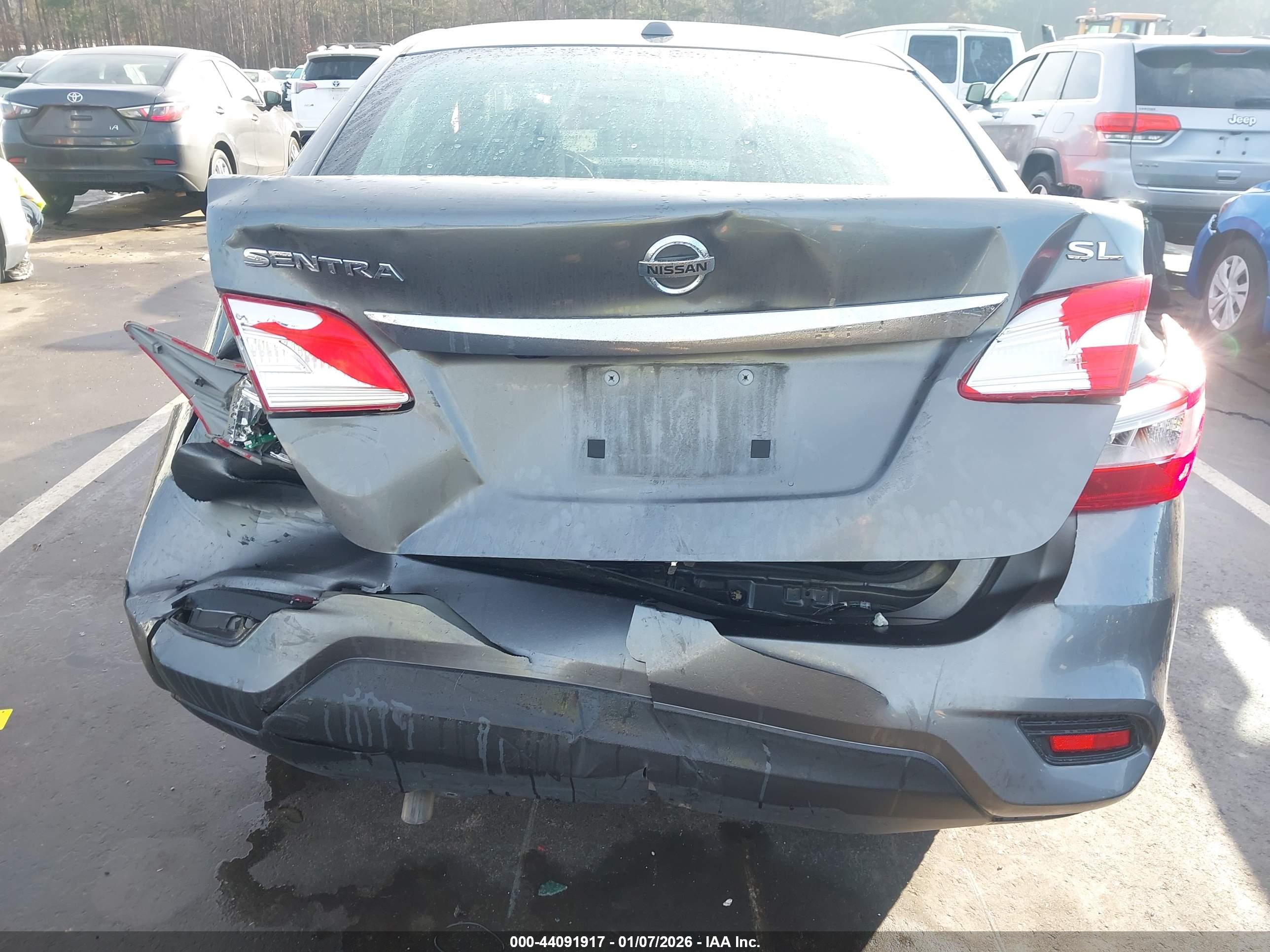 NISSAN SENTRA image 6