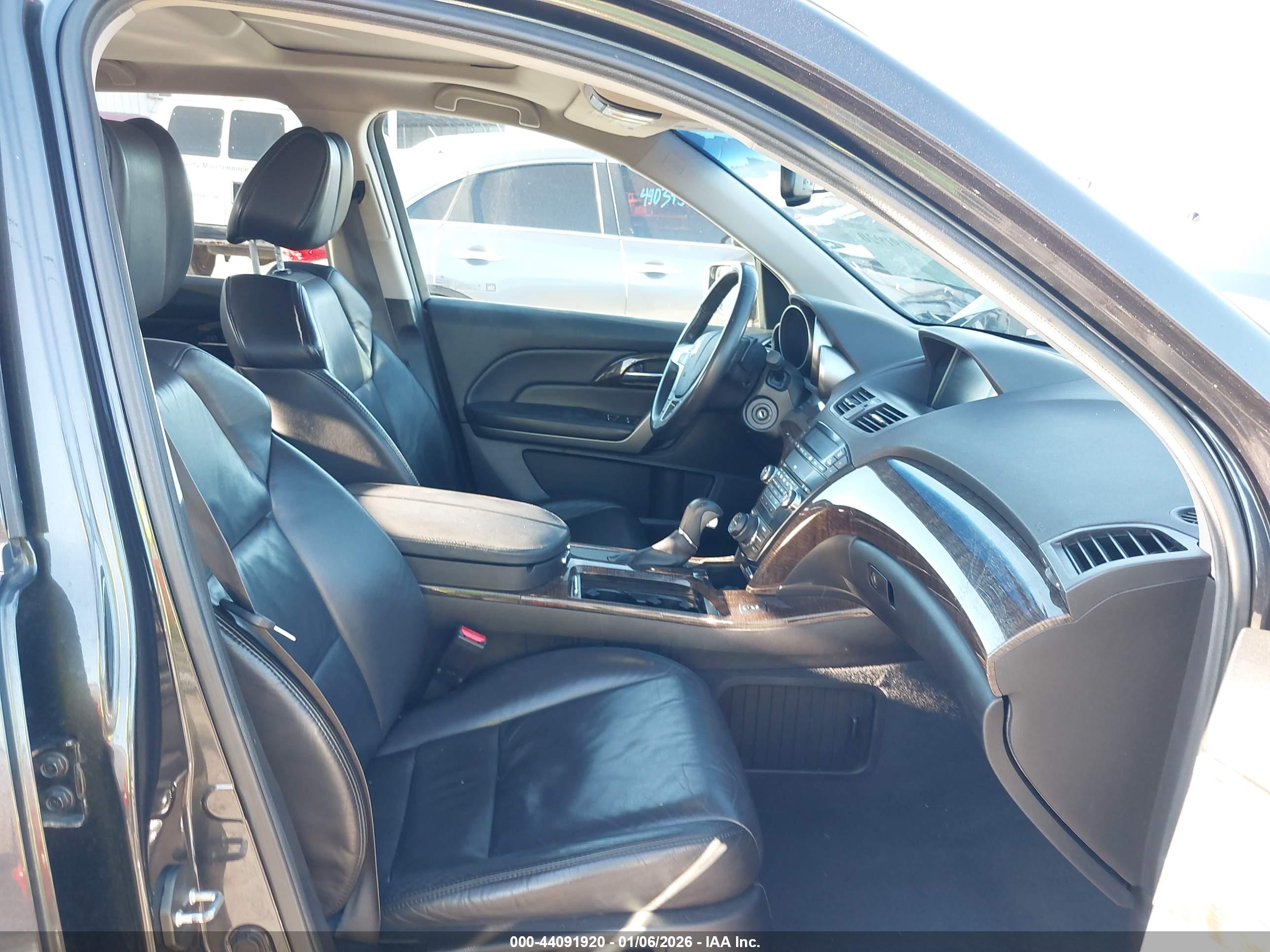 ACURA MDX image 5