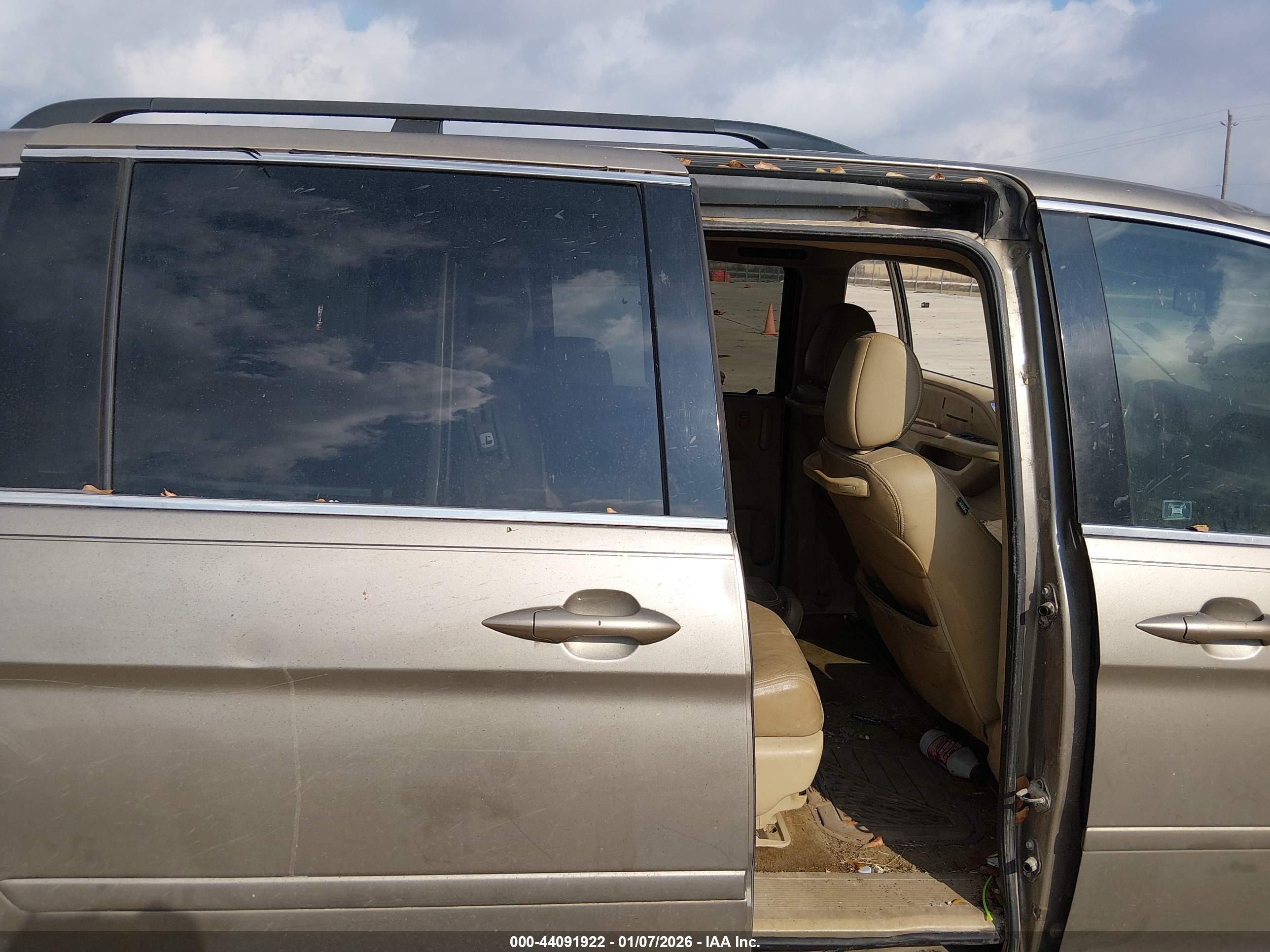 HONDA ODYSSEY image 8