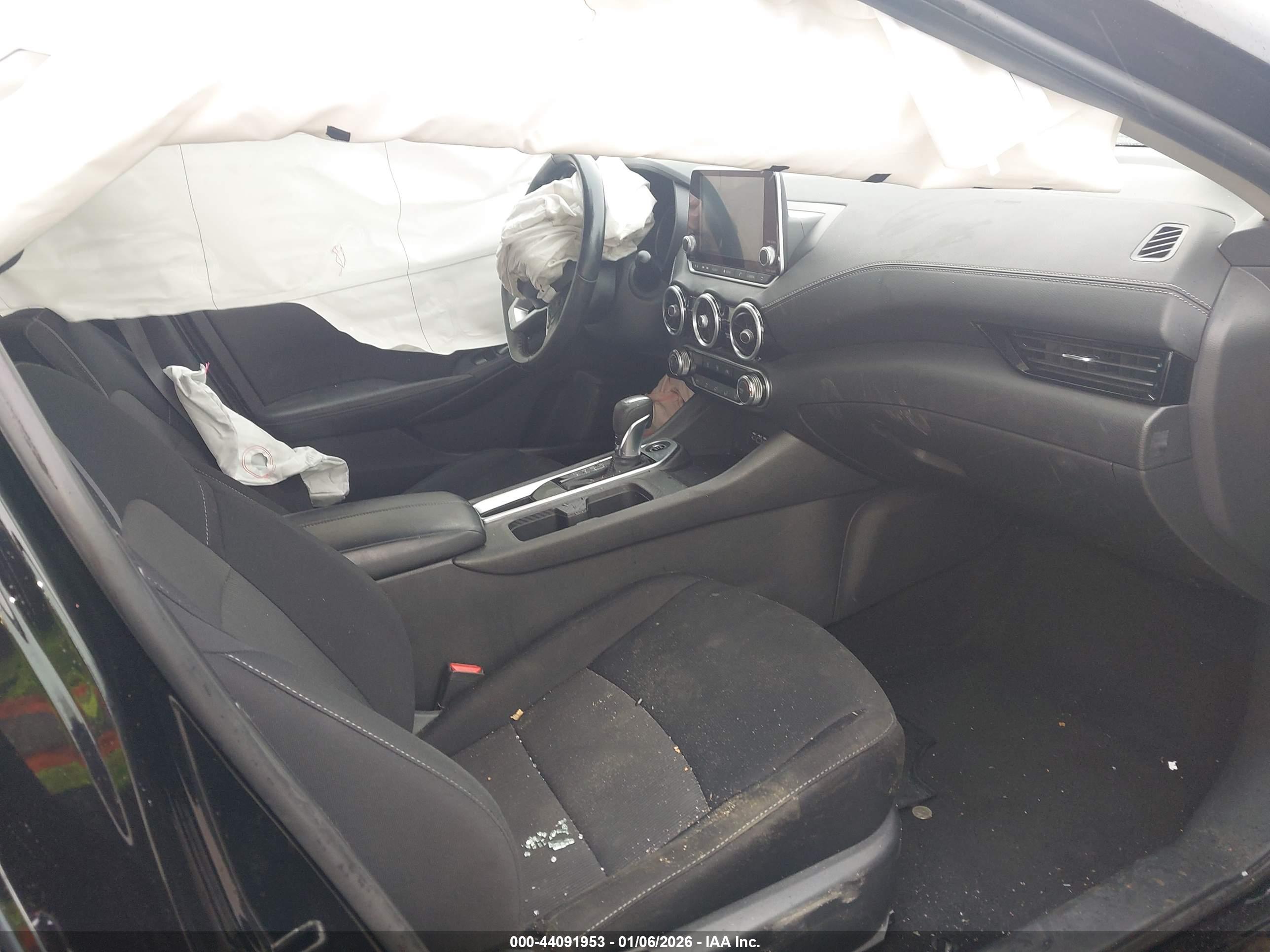 NISSAN SENTRA image 5