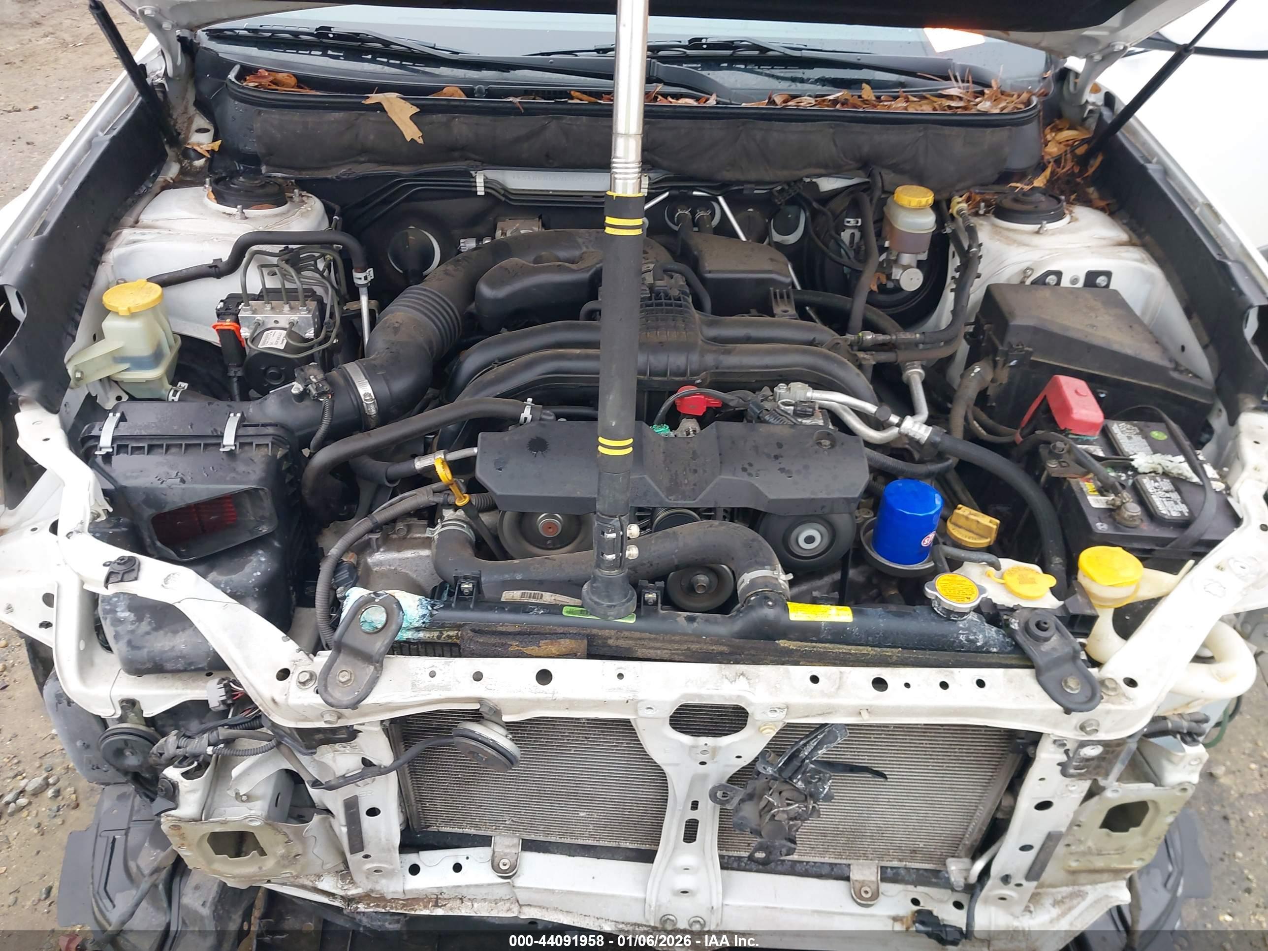 SUBARU OUTBACK image 10