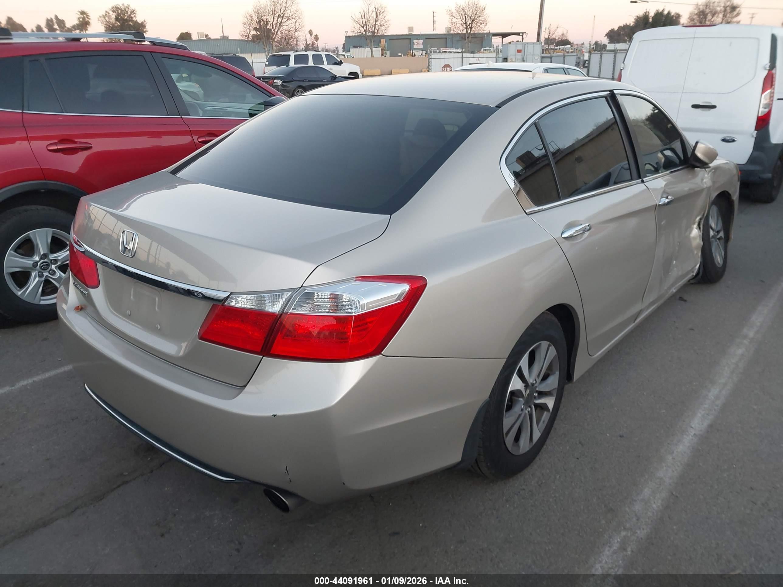 HONDA ACCORD image 4