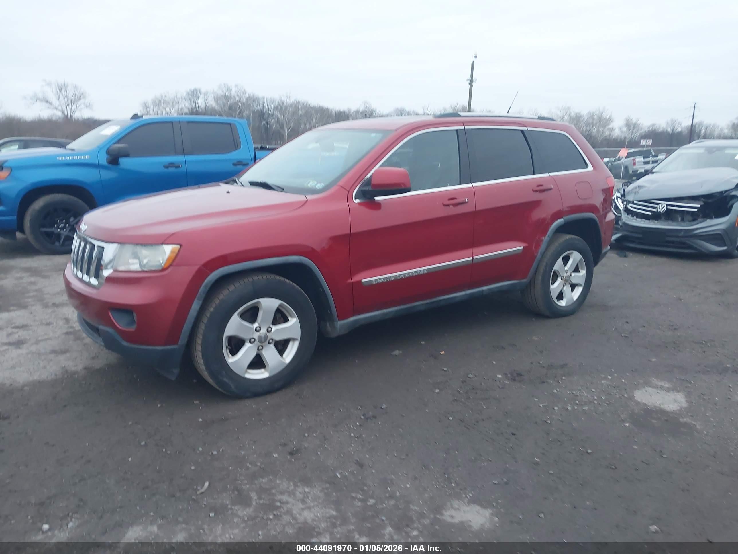JEEP GRAND image 2