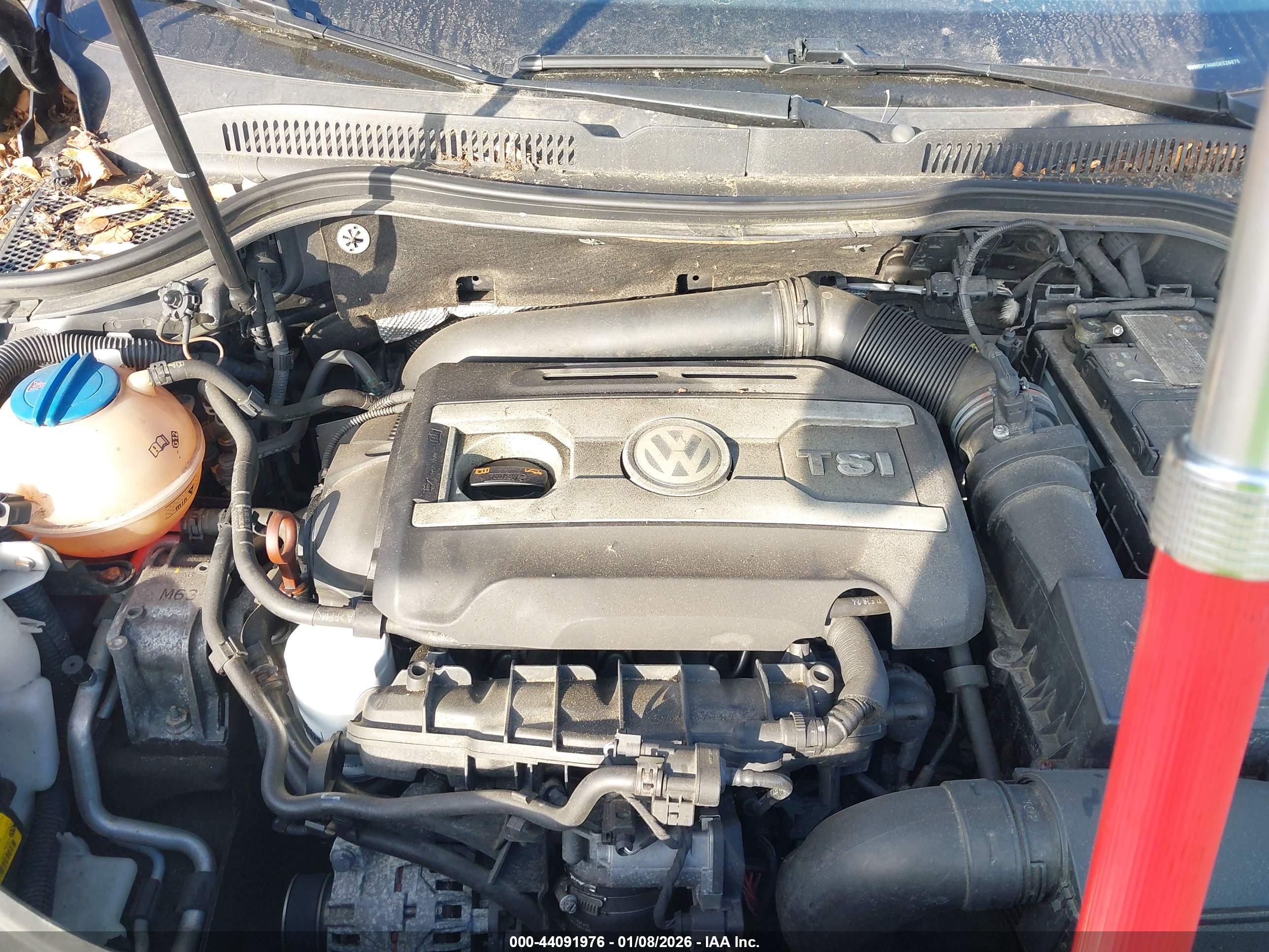 VOLKSWAGEN CC image 10