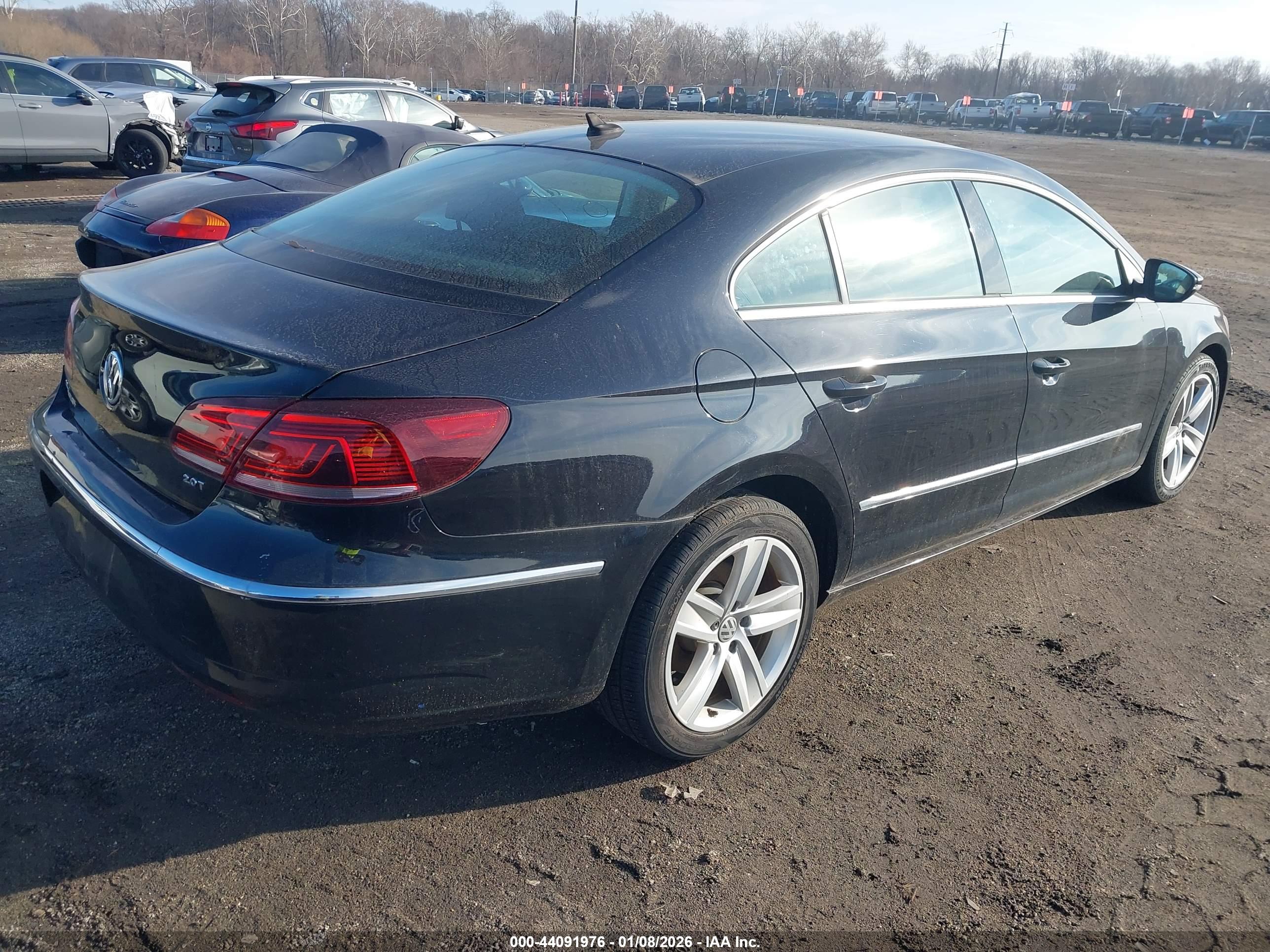 VOLKSWAGEN CC image 4