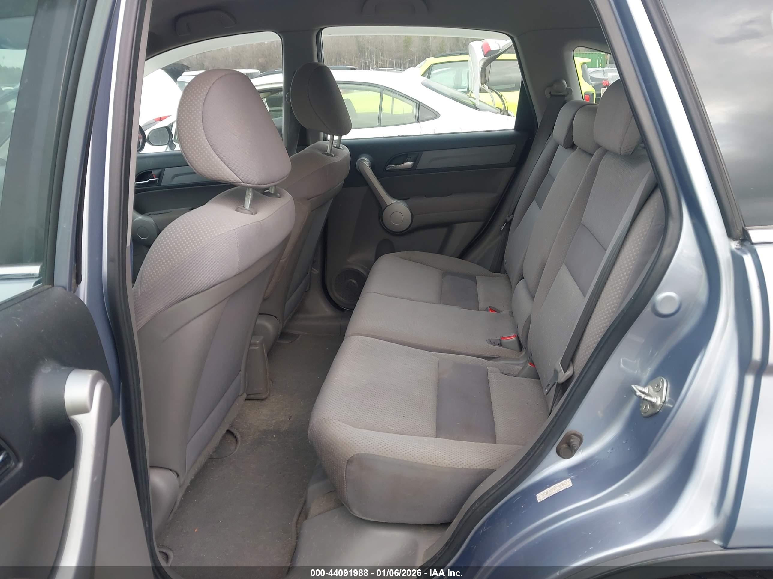 HONDA CR-V image 8