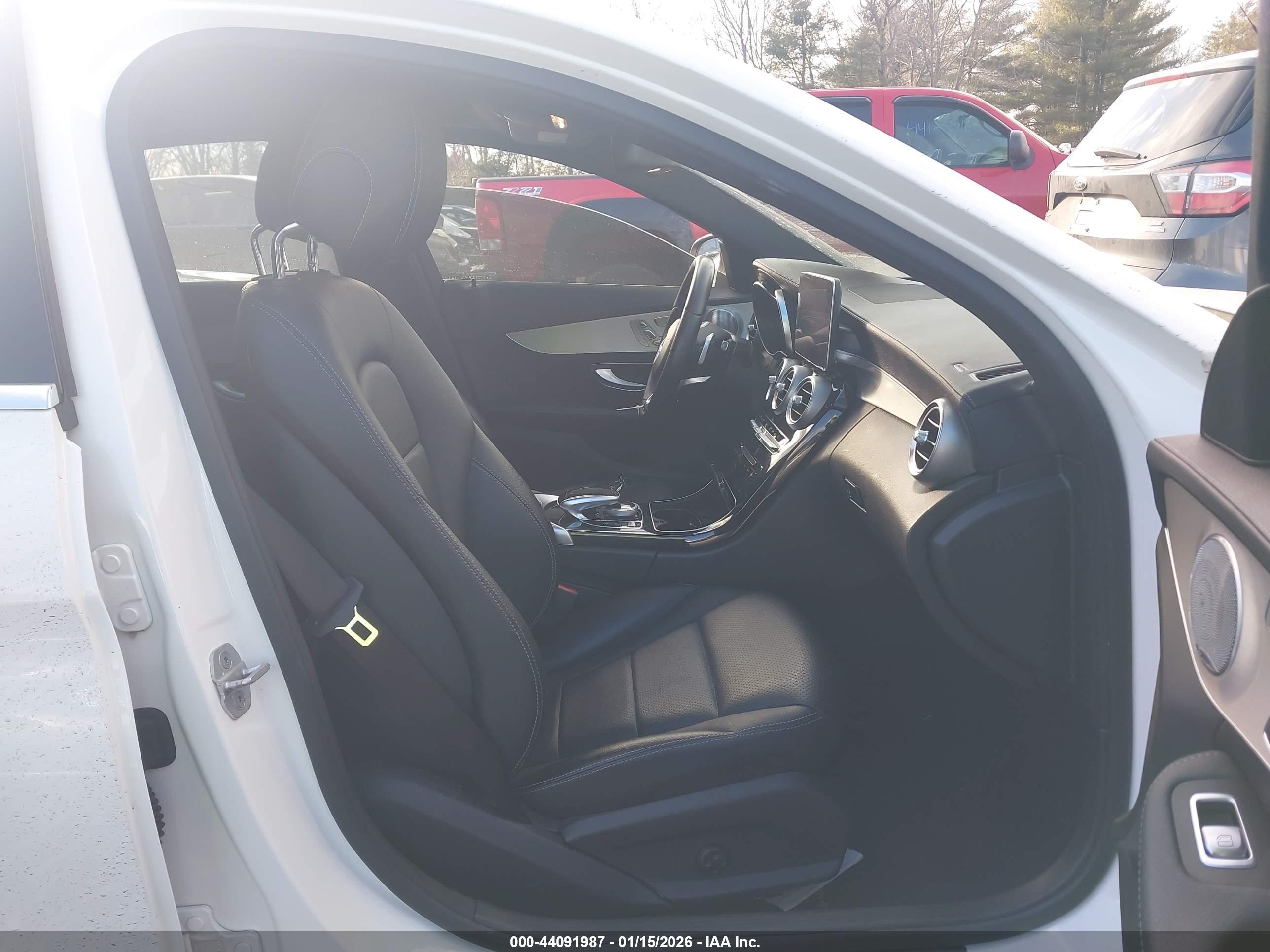 MERCEDES-BENZ C image 5