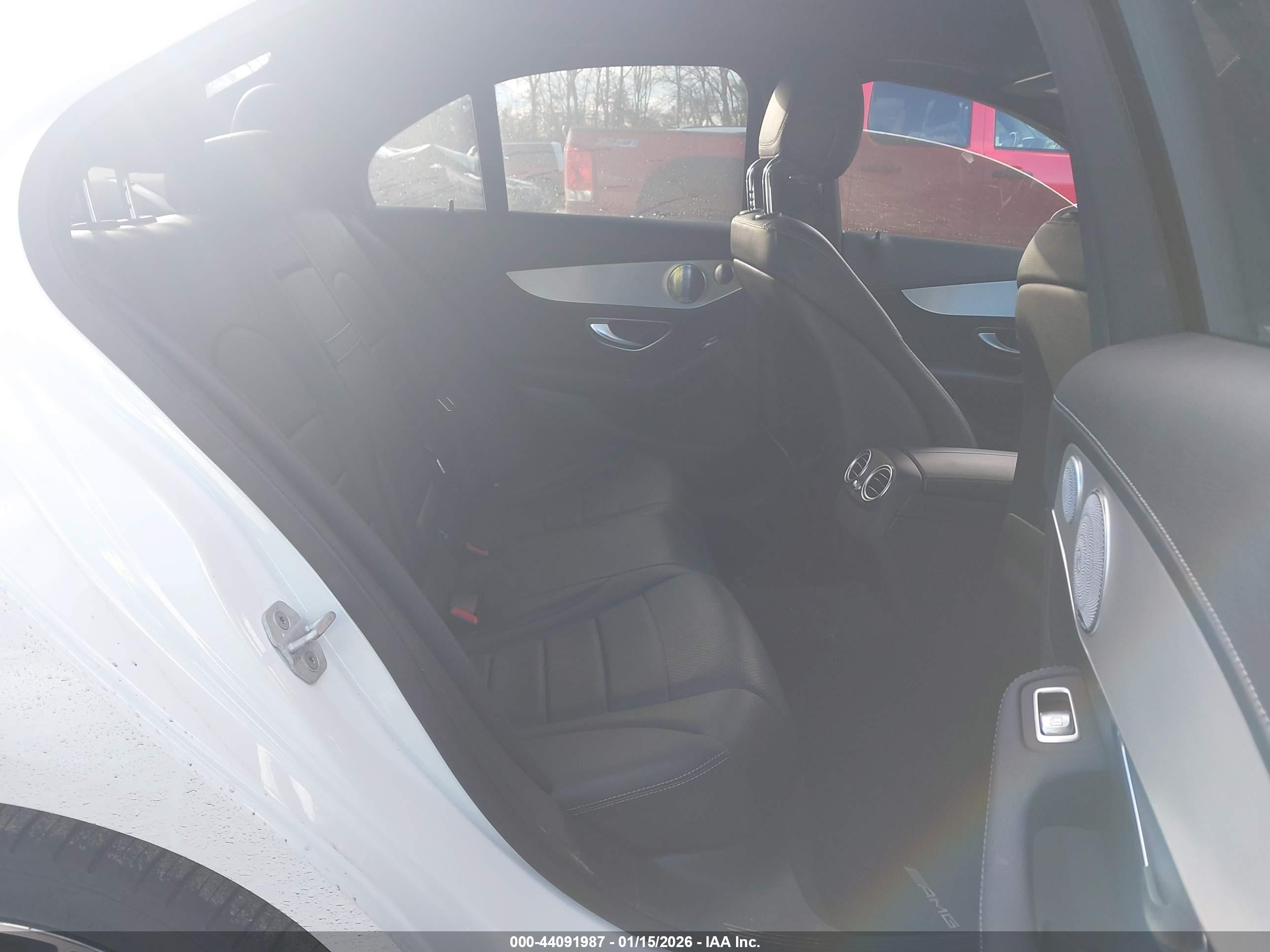 MERCEDES-BENZ C image 8