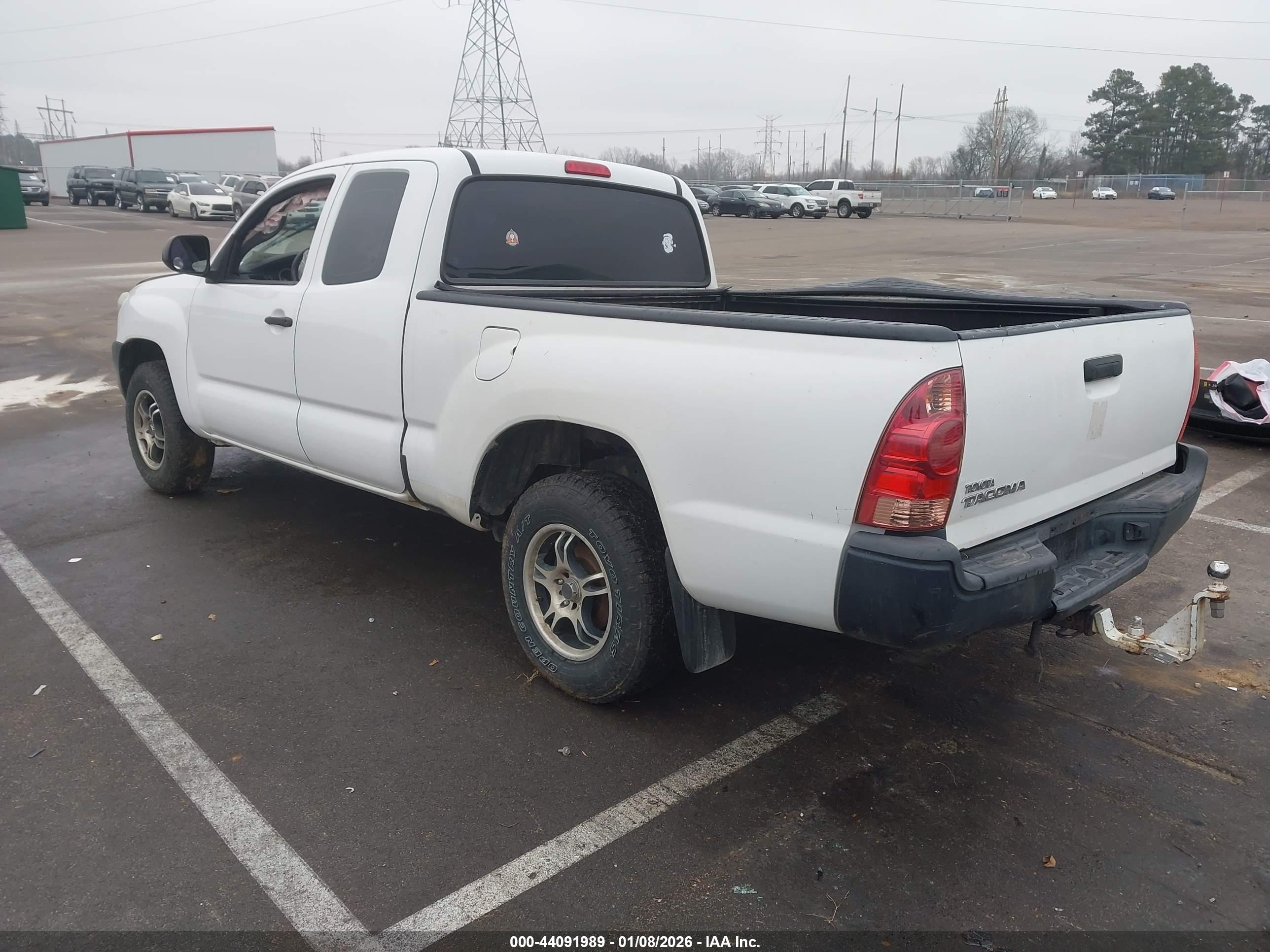 TOYOTA TACOMA image 3