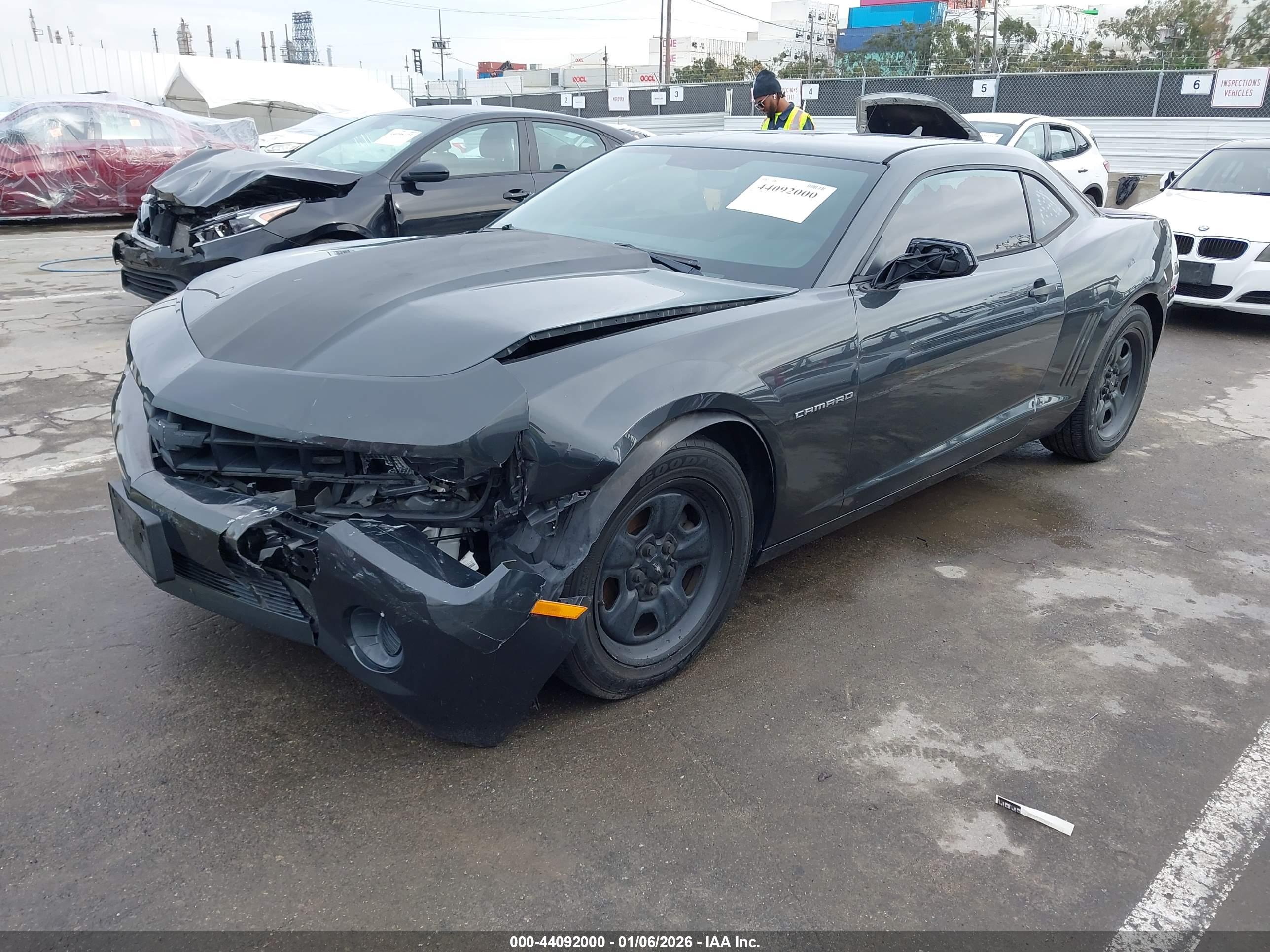CHEVROLET CAMARO image 2