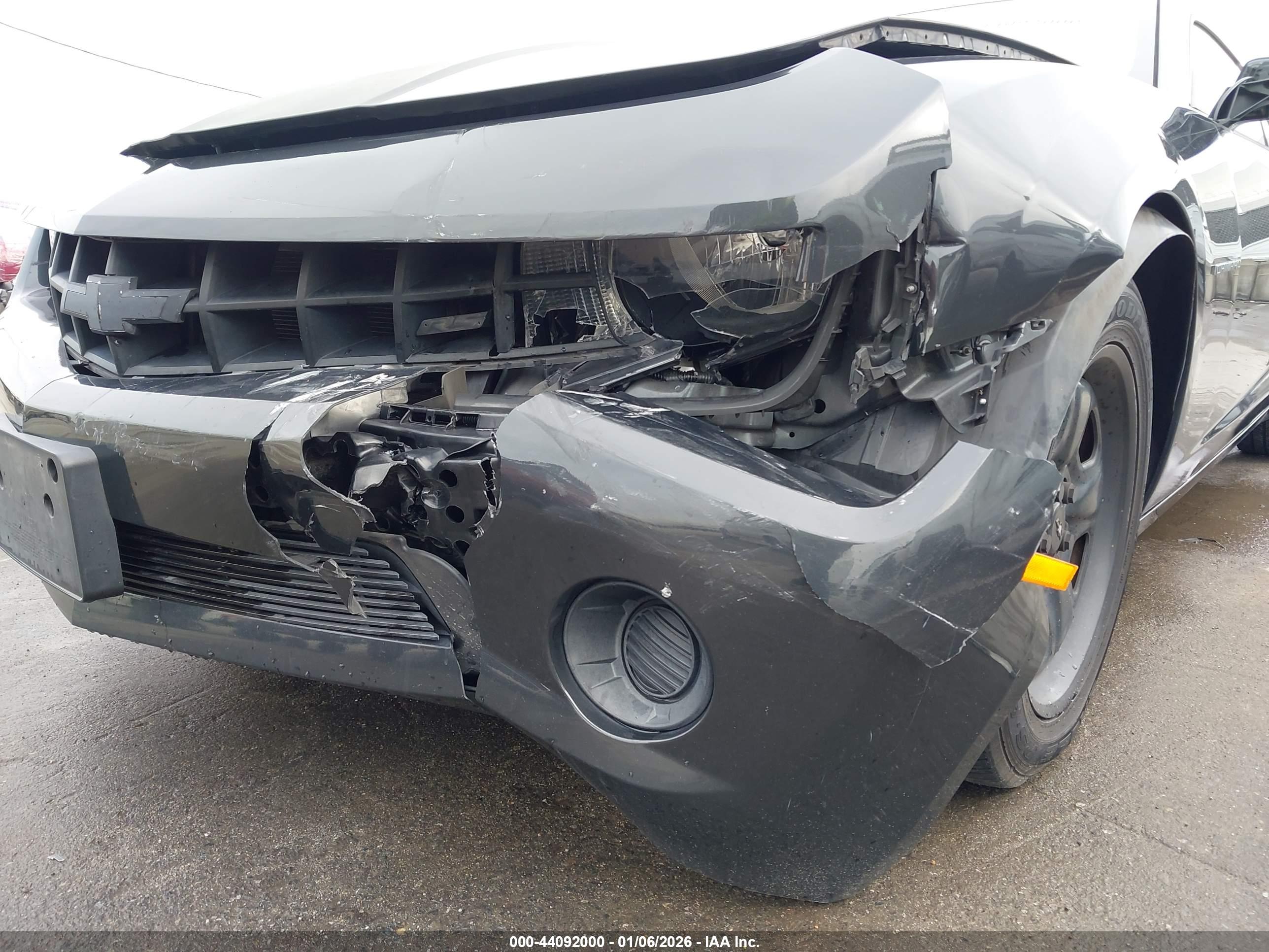 CHEVROLET CAMARO image 6