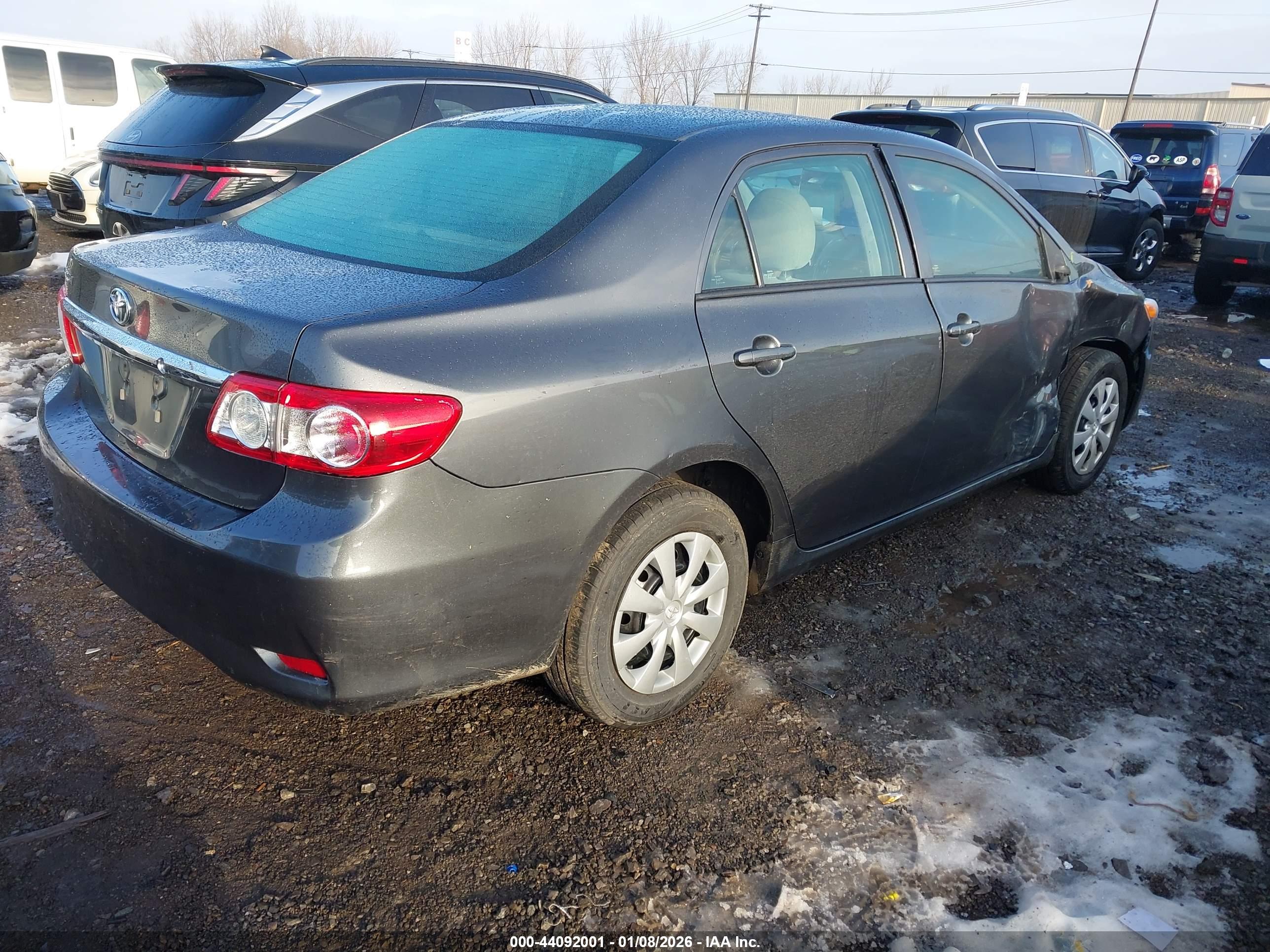 TOYOTA COROLLA image 4