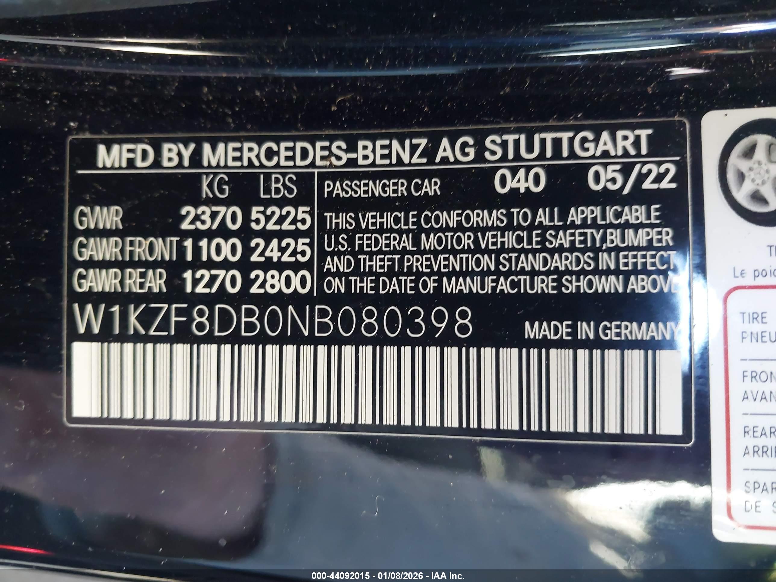 MERCEDES-BENZ E image 9
