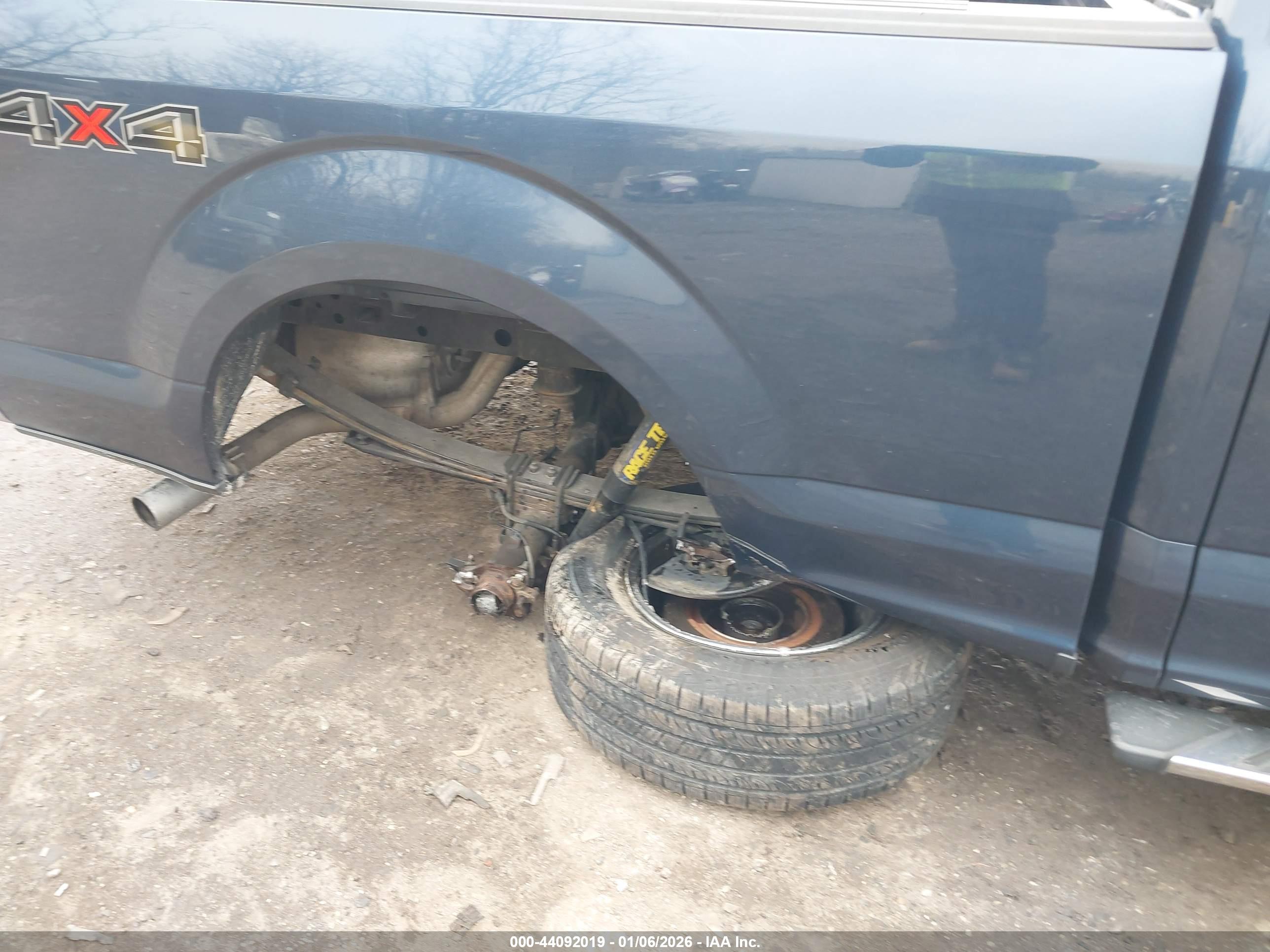 FORD F-150 image 6