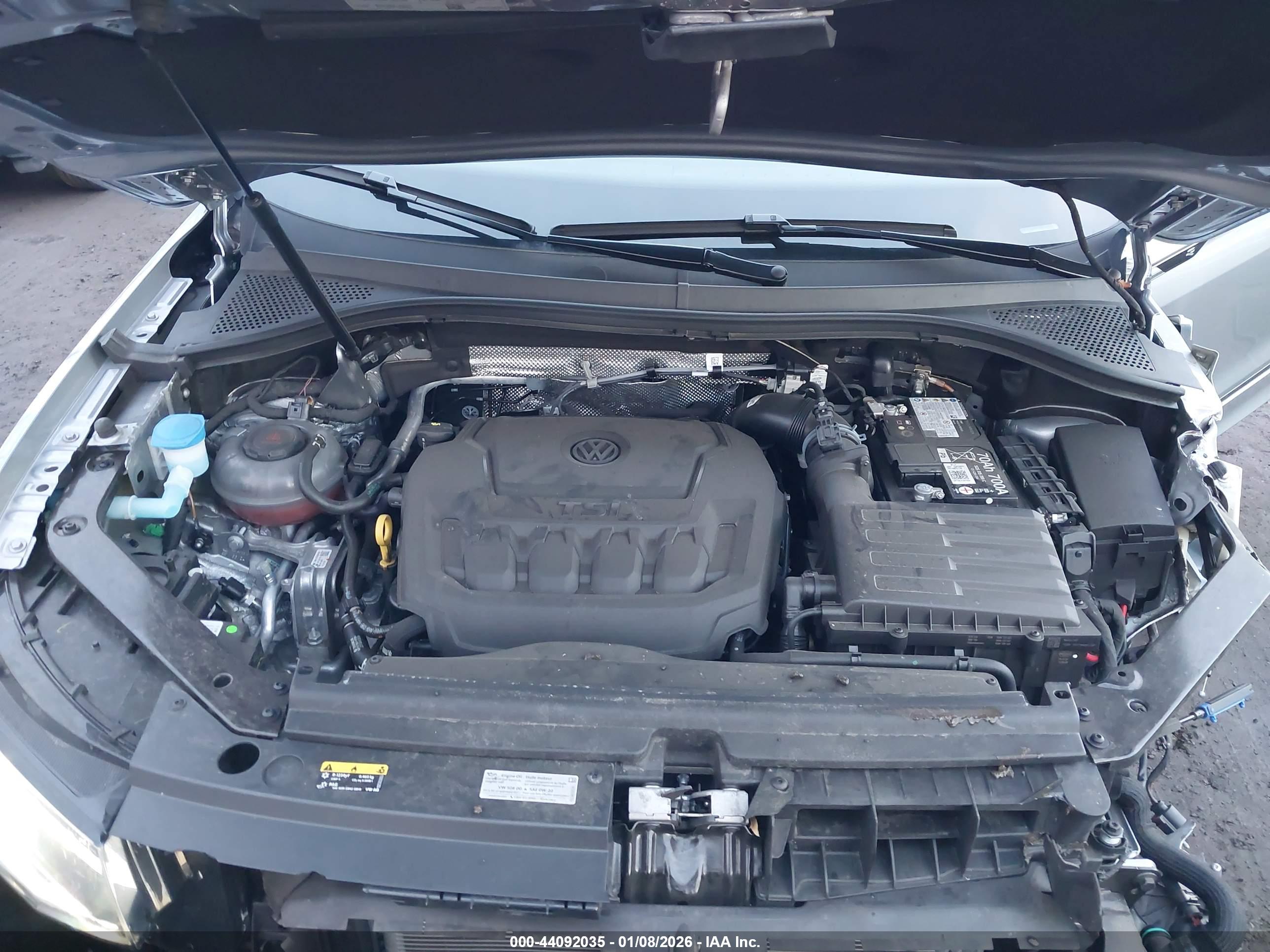 VOLKSWAGEN TIGUAN image 10