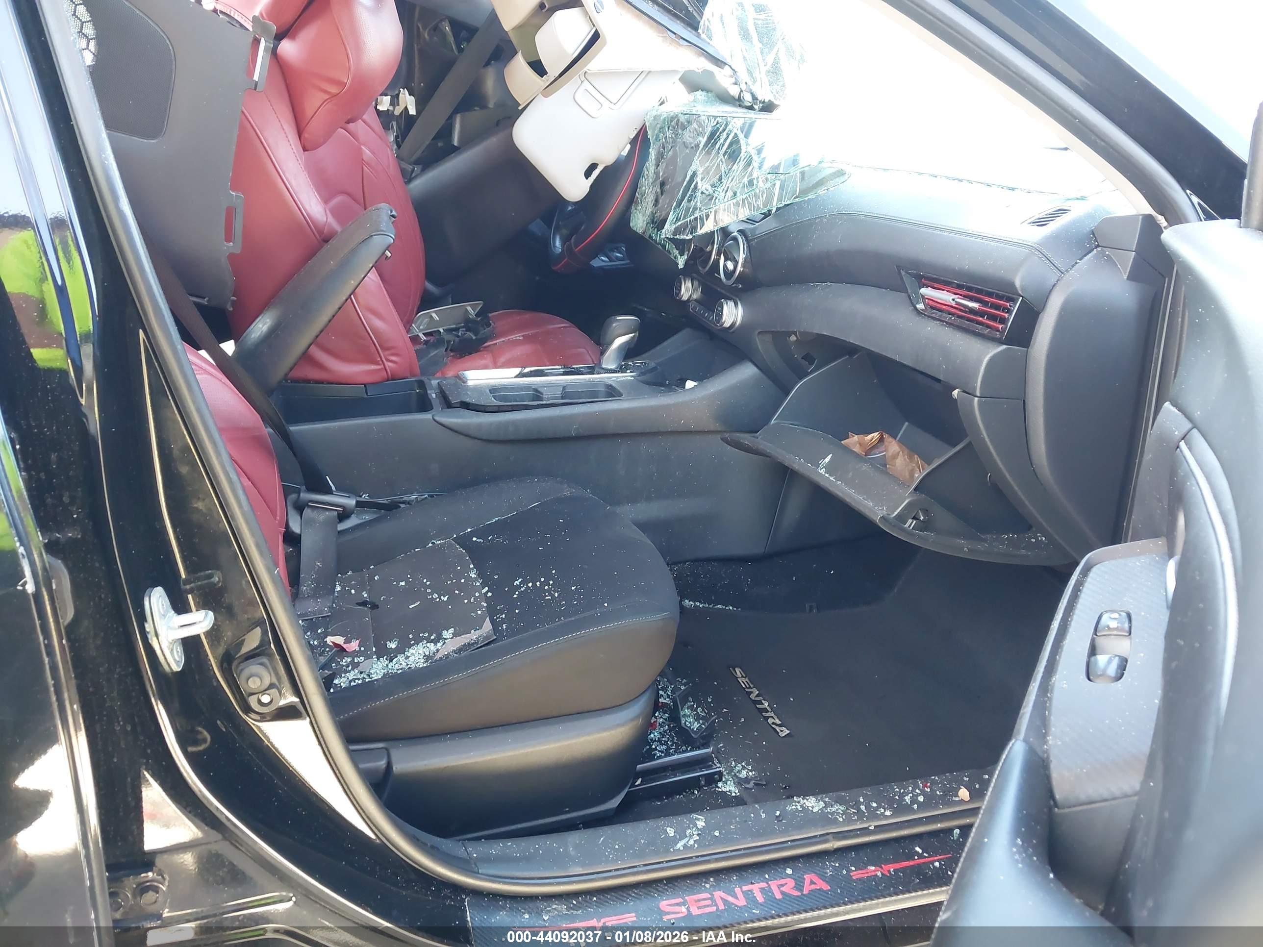 NISSAN SENTRA image 5