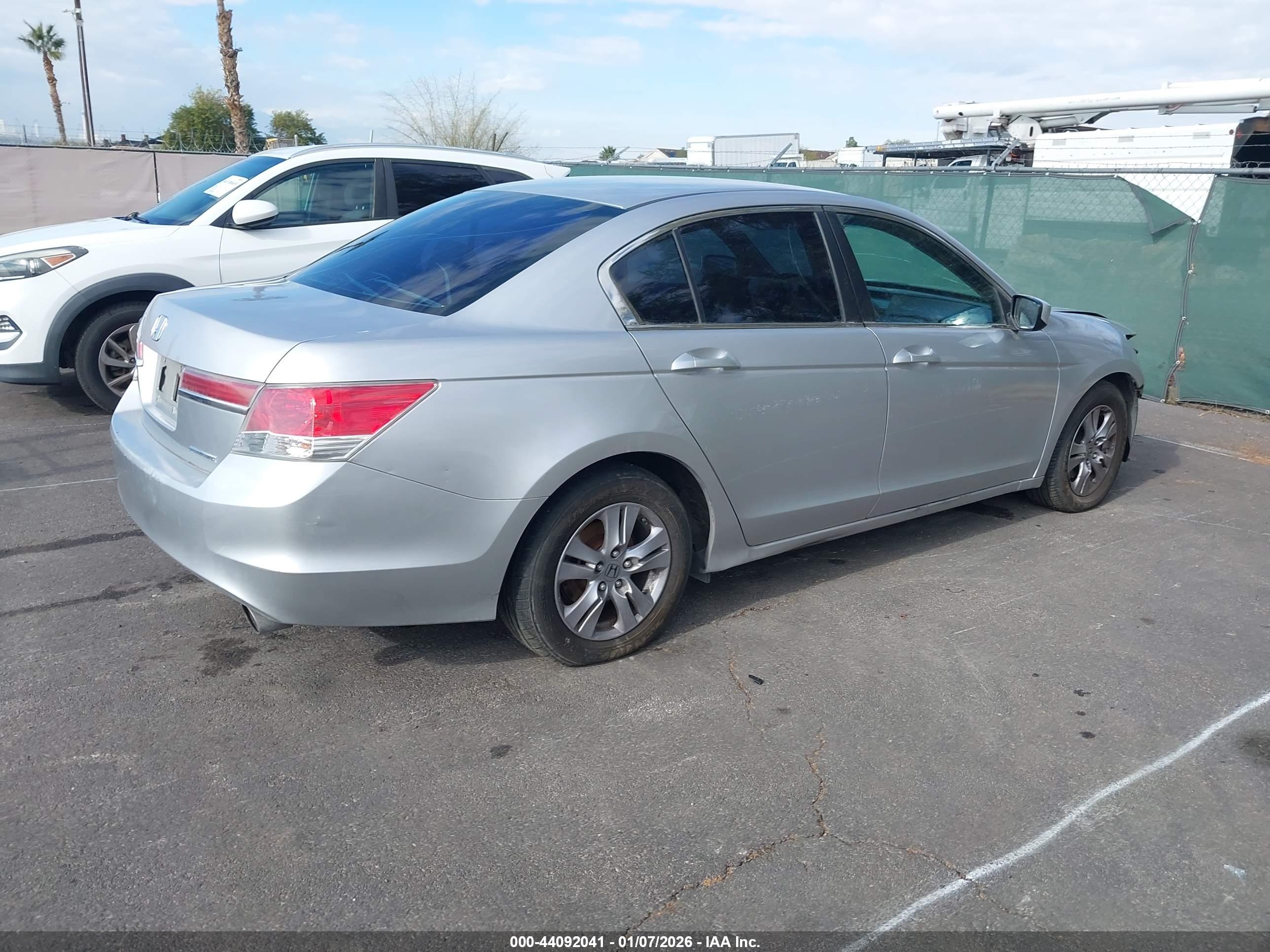 HONDA ACCORD image 4