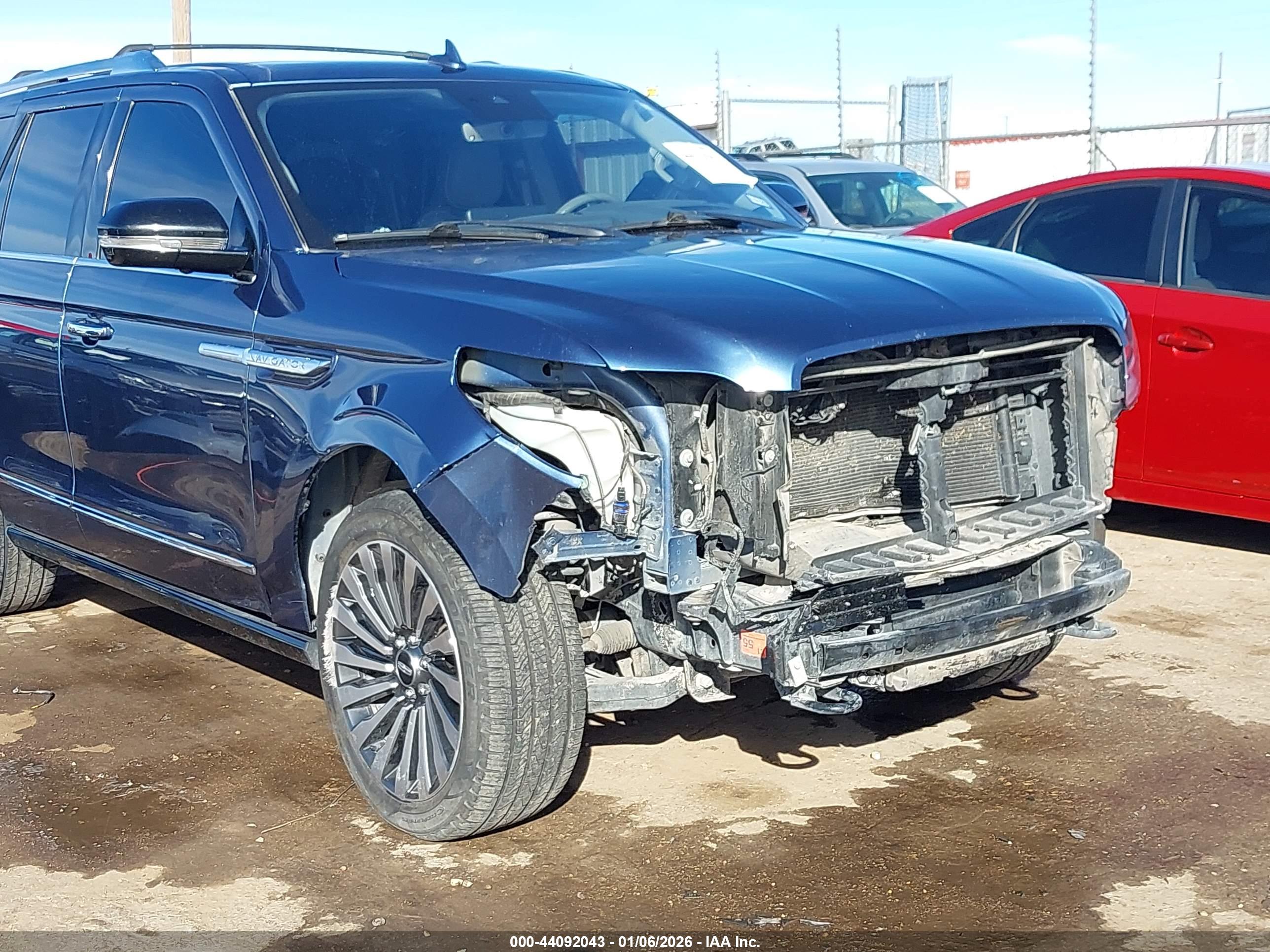 LINCOLN NAVIGATOR image 6