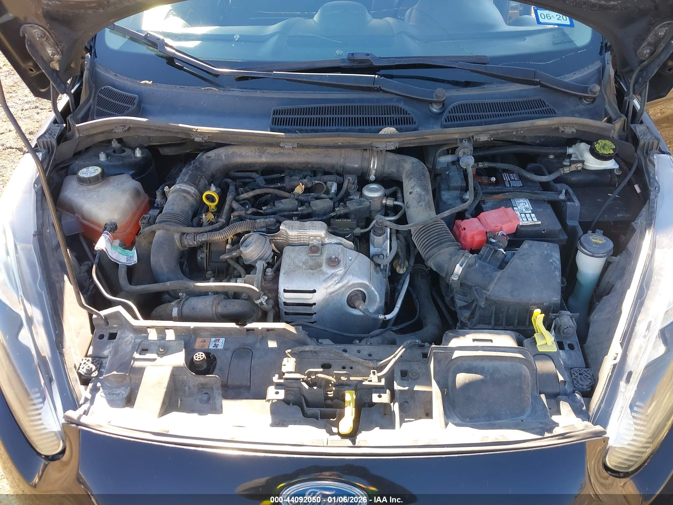 FORD FIESTA image 10